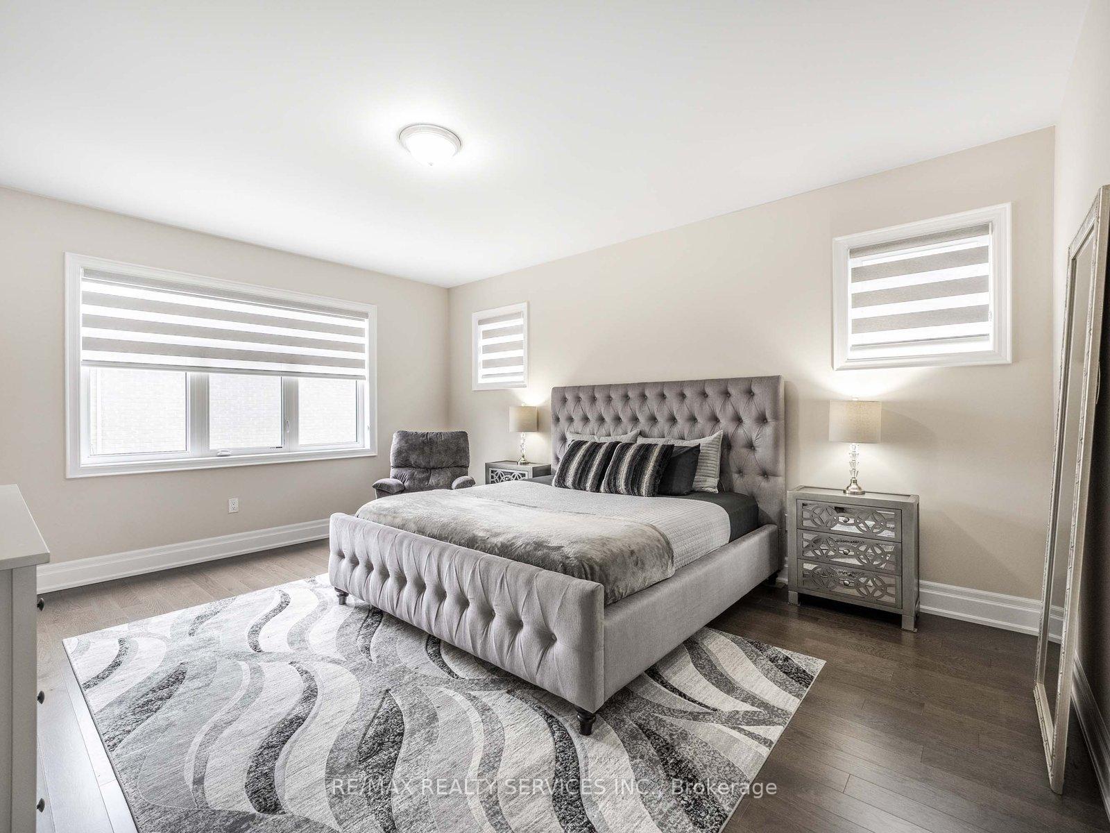 Photo 40 of 37 Lyle Way, Brampton, Credit Valley — HOMEH