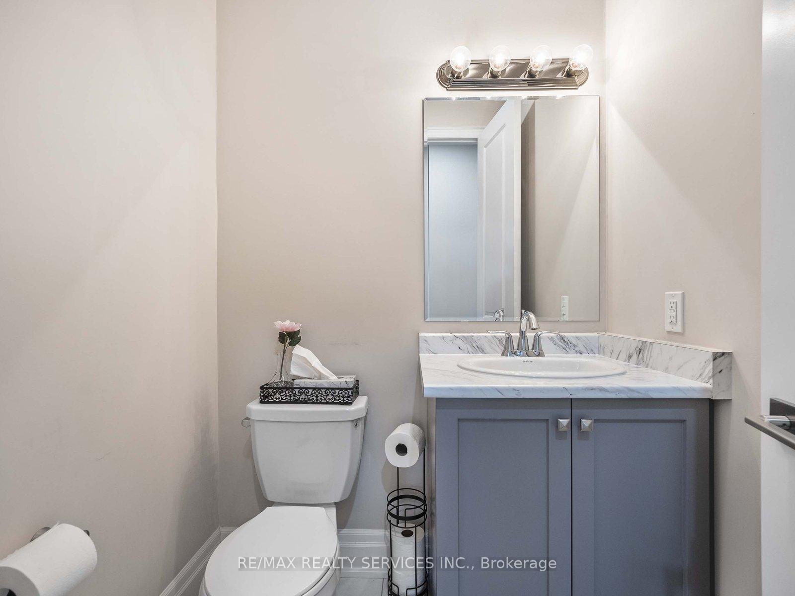 Photo 46 of 37 Lyle Way, Brampton, Credit Valley — HOMEH
