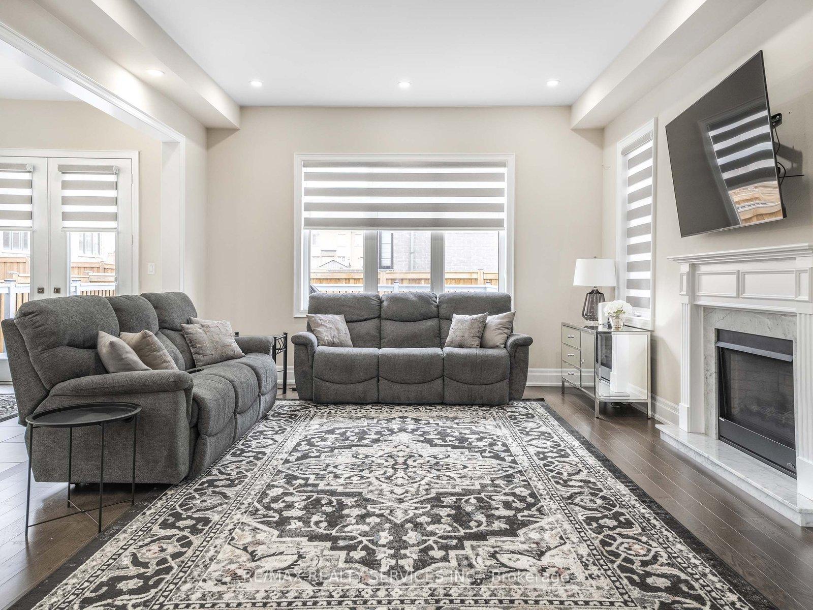 Photo 9 of 37 Lyle Way, Brampton, Credit Valley — HOMEH