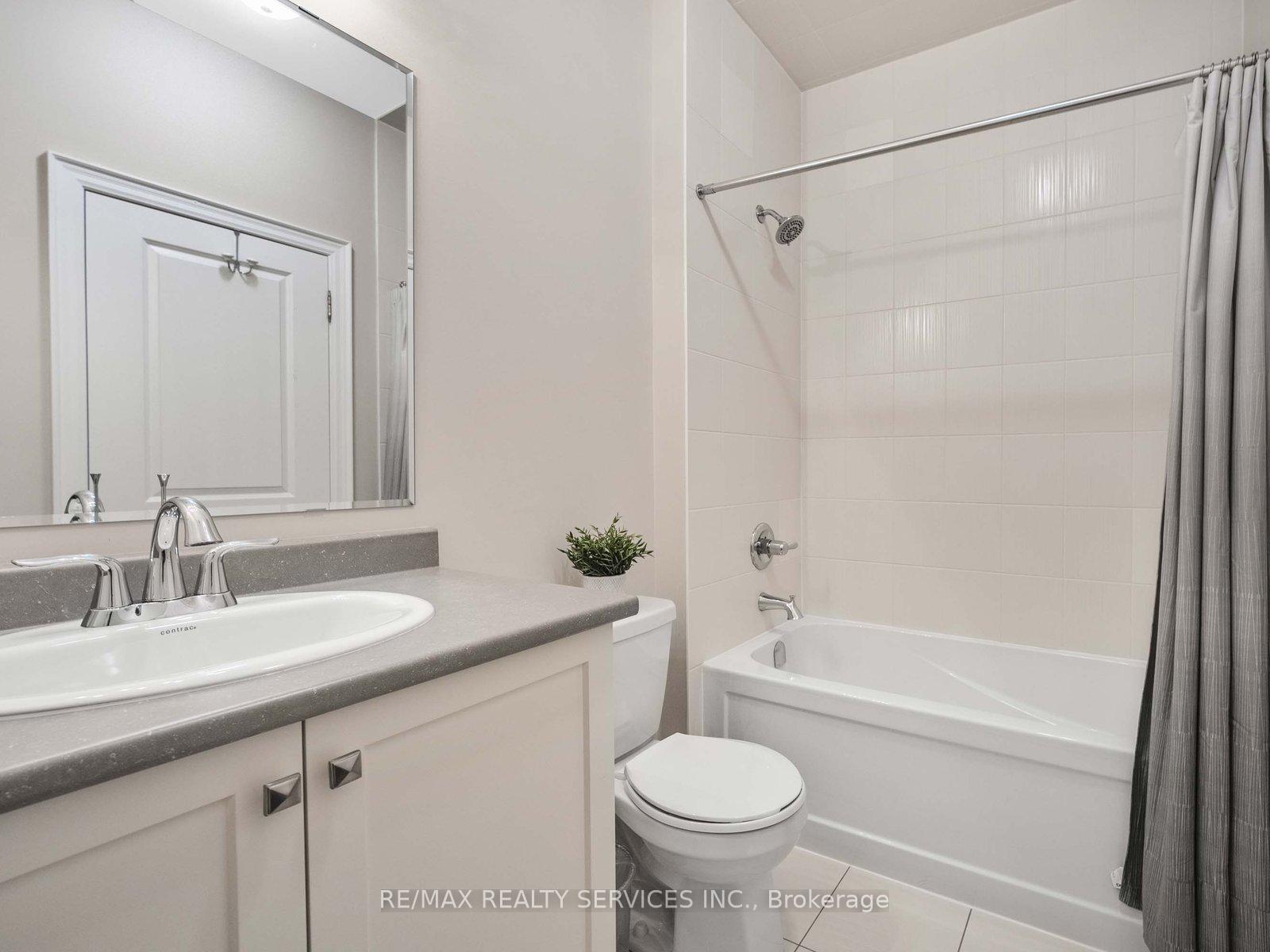 Photo 69 of 37 Lyle Way, Brampton, Credit Valley — HOMEH