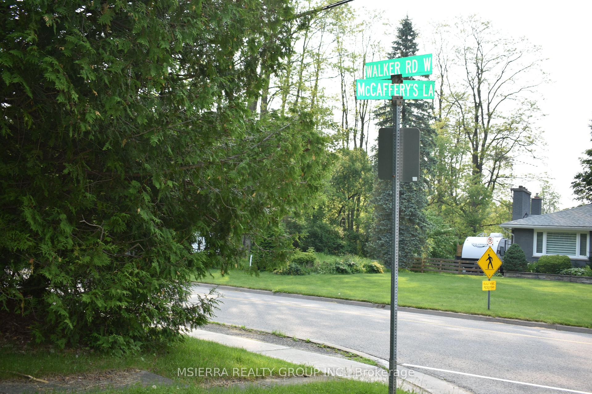 Photo 4 of 4 Walker Road W, Caledon, Caledon East — HOMEH