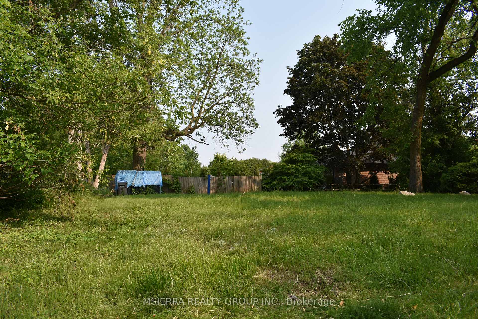Photo 11 of 4 Walker Road W, Caledon, Caledon East — HOMEH