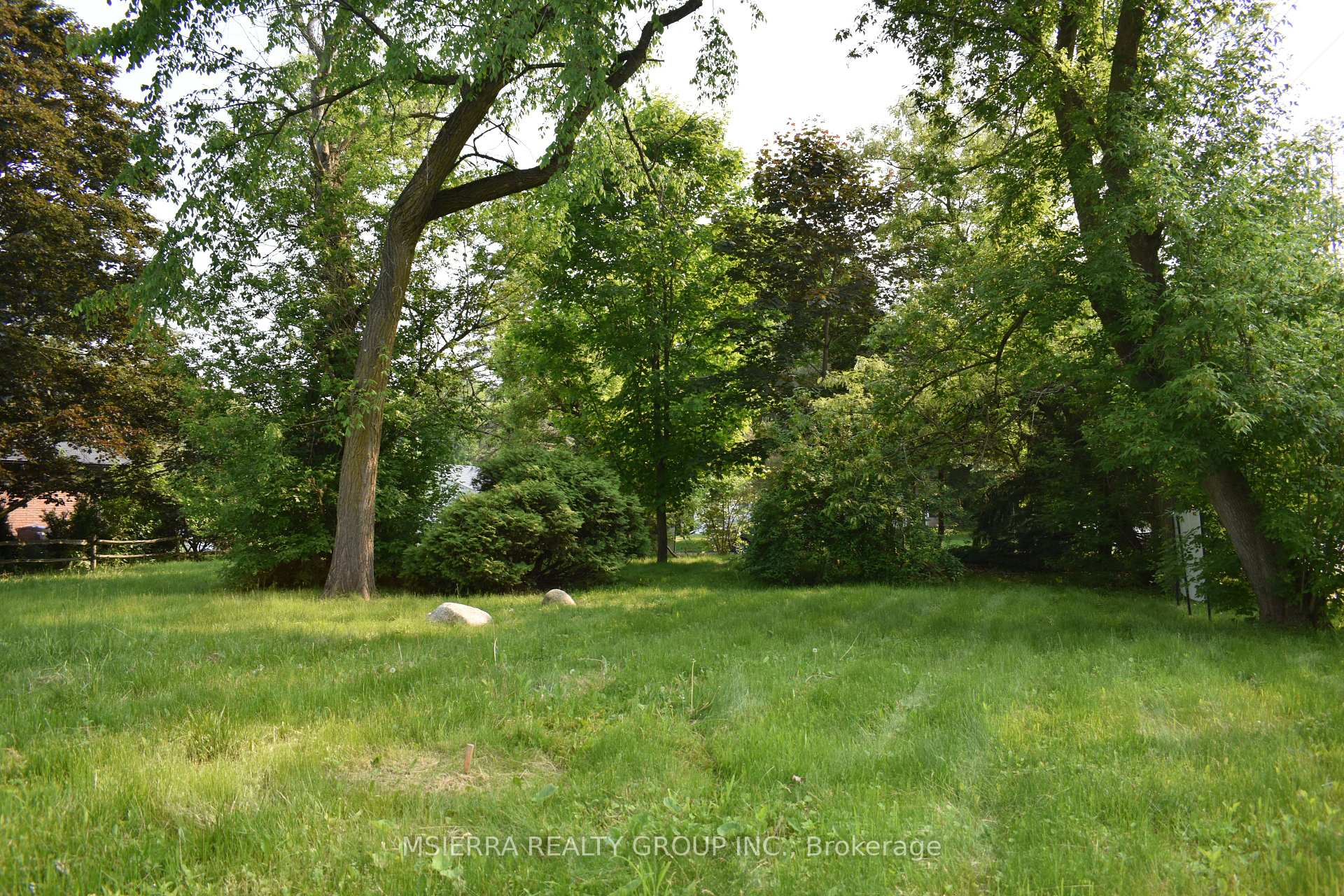 Photo 15 of 4 Walker Road W, Caledon, Caledon East — HOMEH