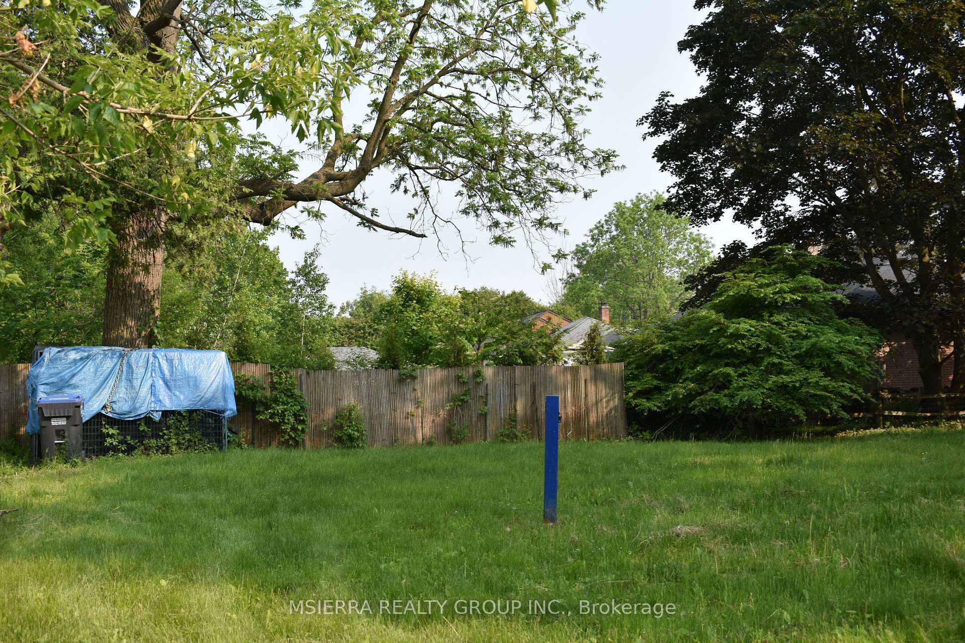 Photo 16 of 4 Walker Road W, Caledon, Caledon East — HOMEH