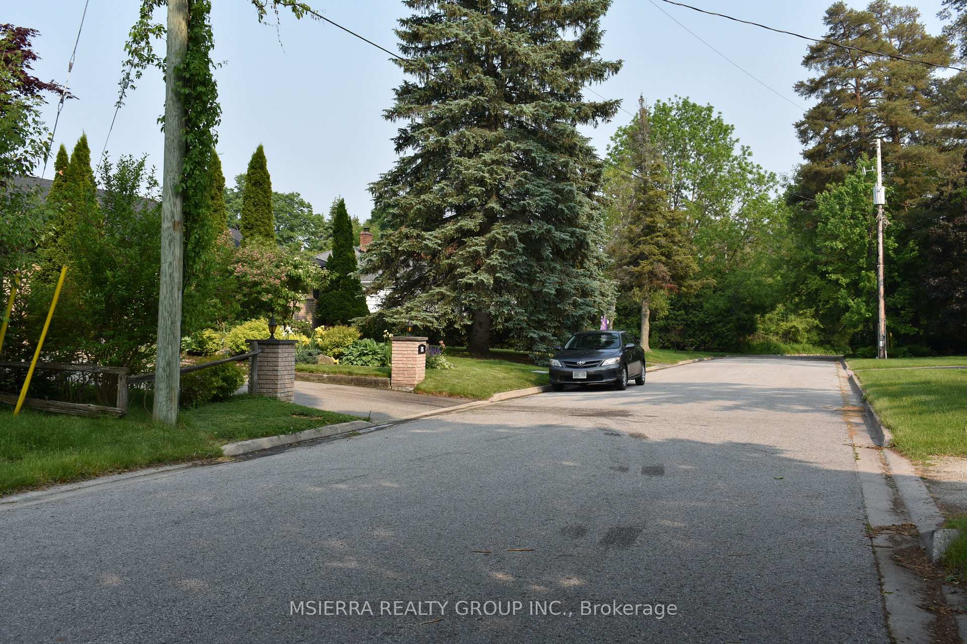Photo 21 of 4 Walker Road W, Caledon, Caledon East — HOMEH