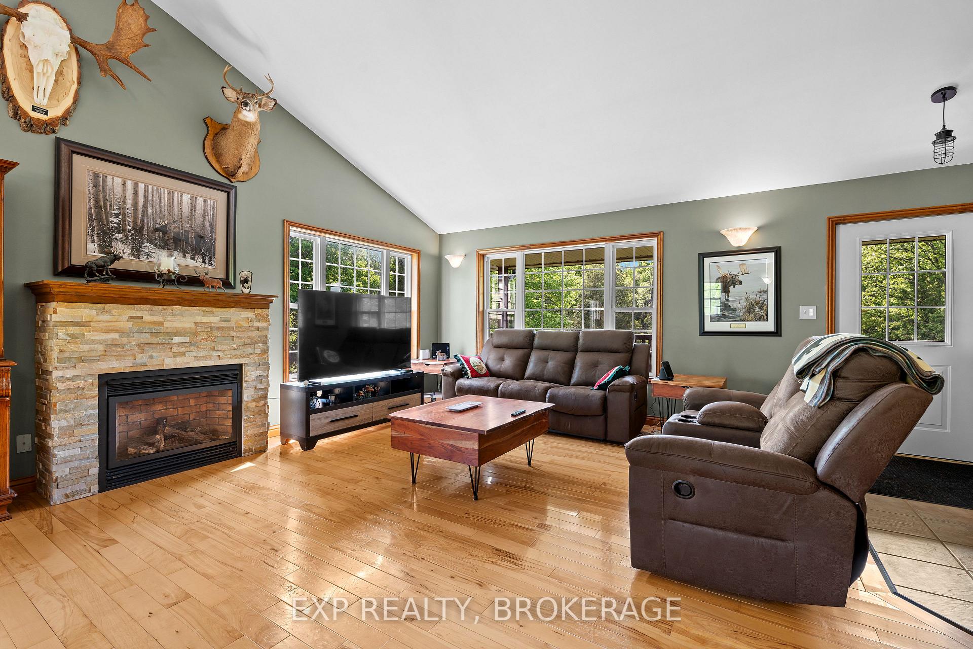 Photo 9 of 6076B Arden Road, Frontenac, Frontenac Centre — HOMEH