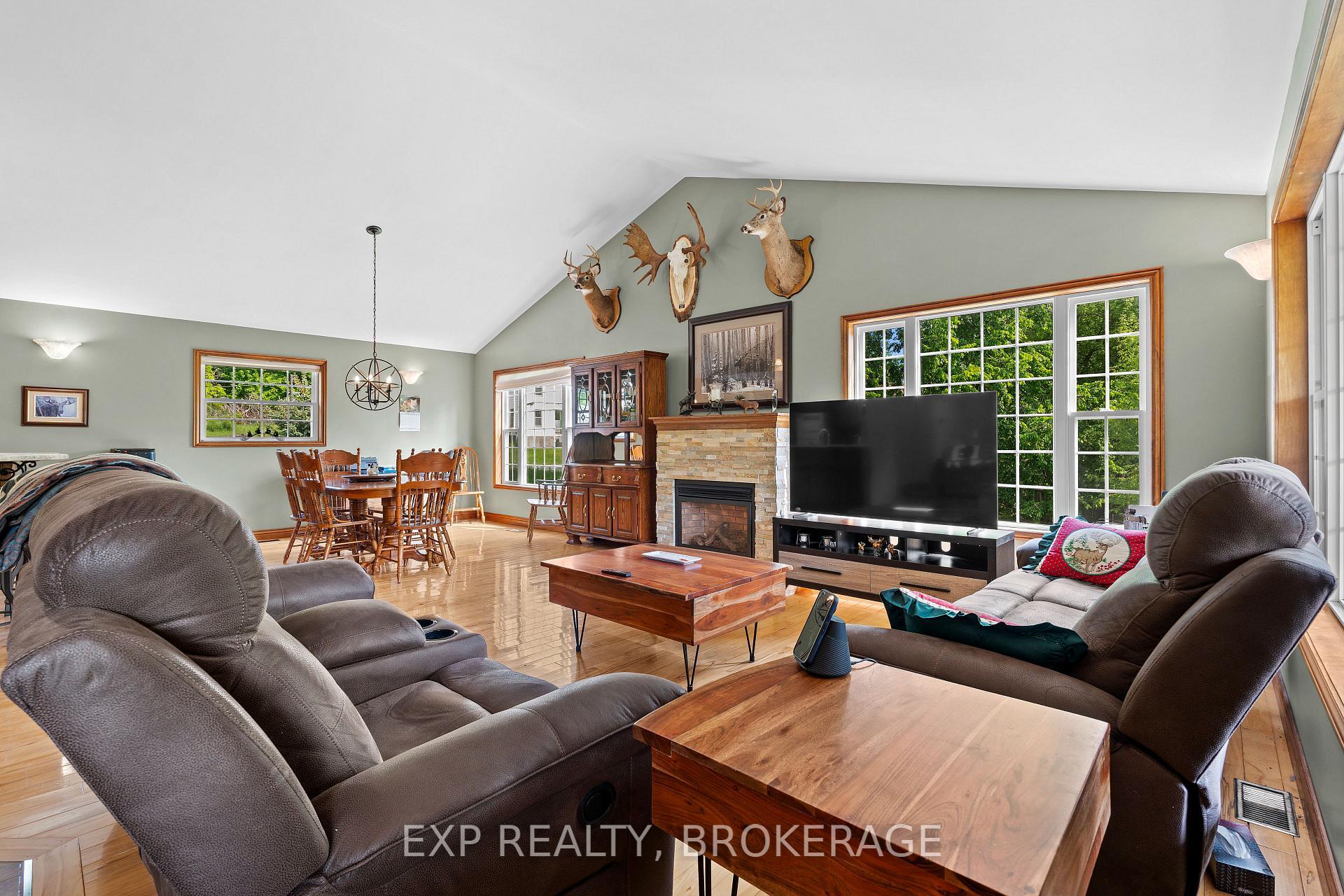 Photo 10 of 6076B Arden Road, Frontenac, Frontenac Centre — HOMEH