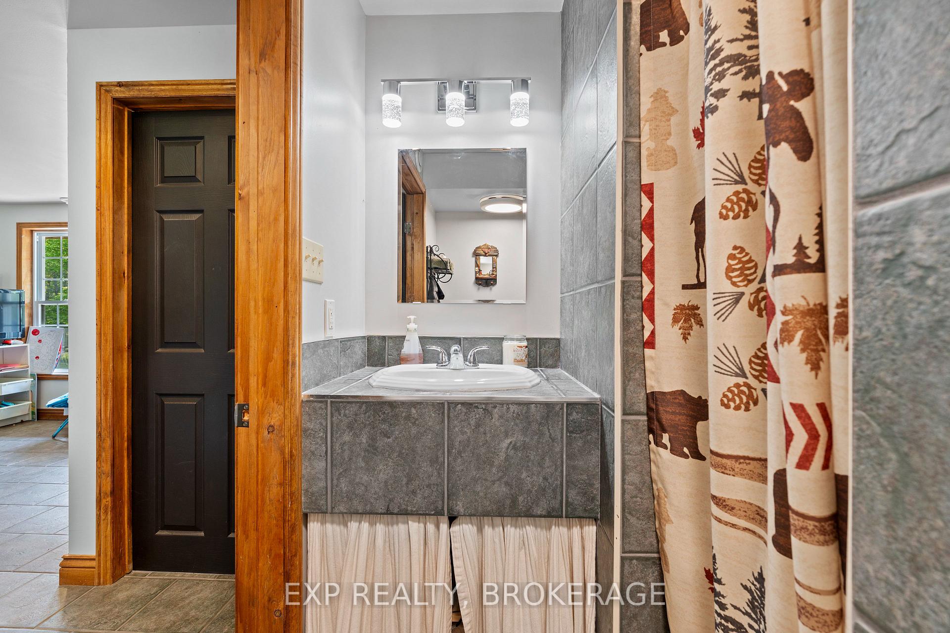 Photo 30 of 6076B Arden Road, Frontenac, Frontenac Centre — HOMEH