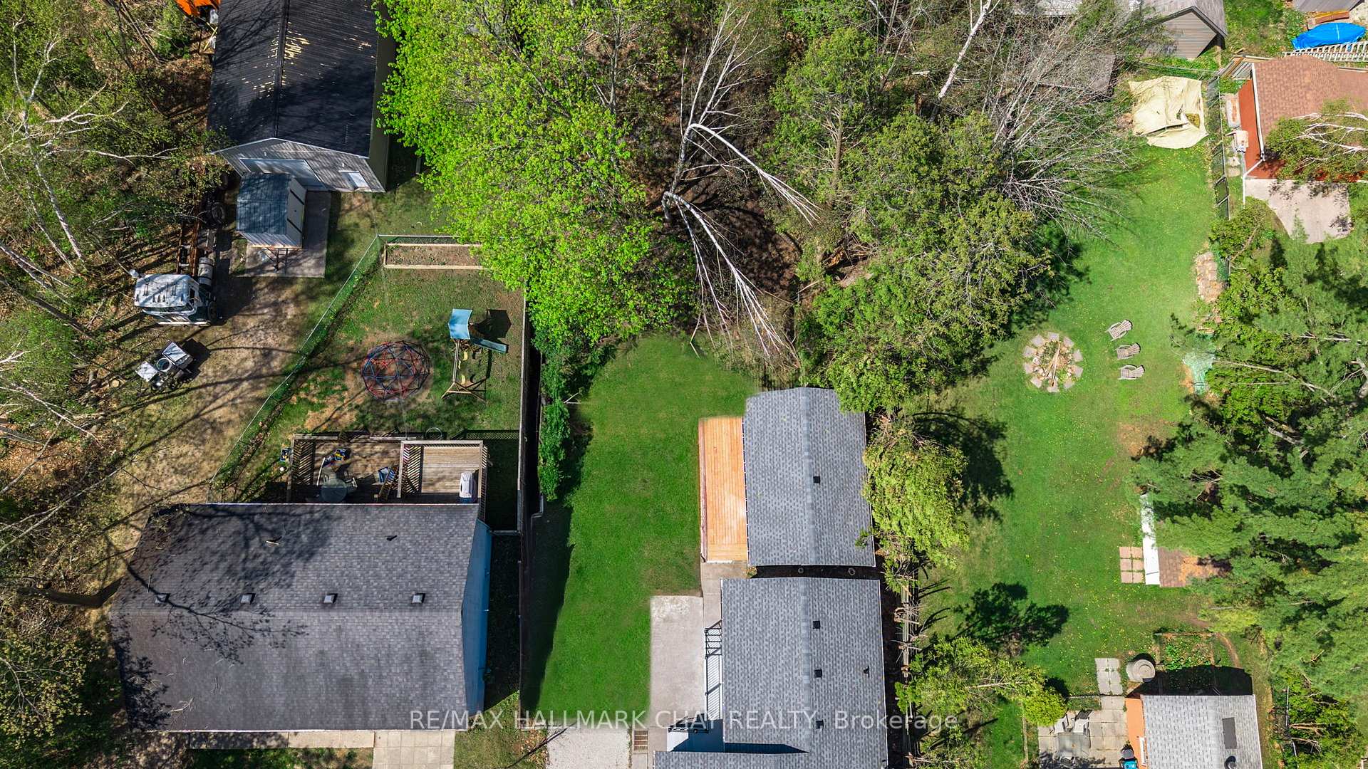 Photo 21 of 3246 Beach Avenue, Innisfil, Rural Innisfil — HOMEH