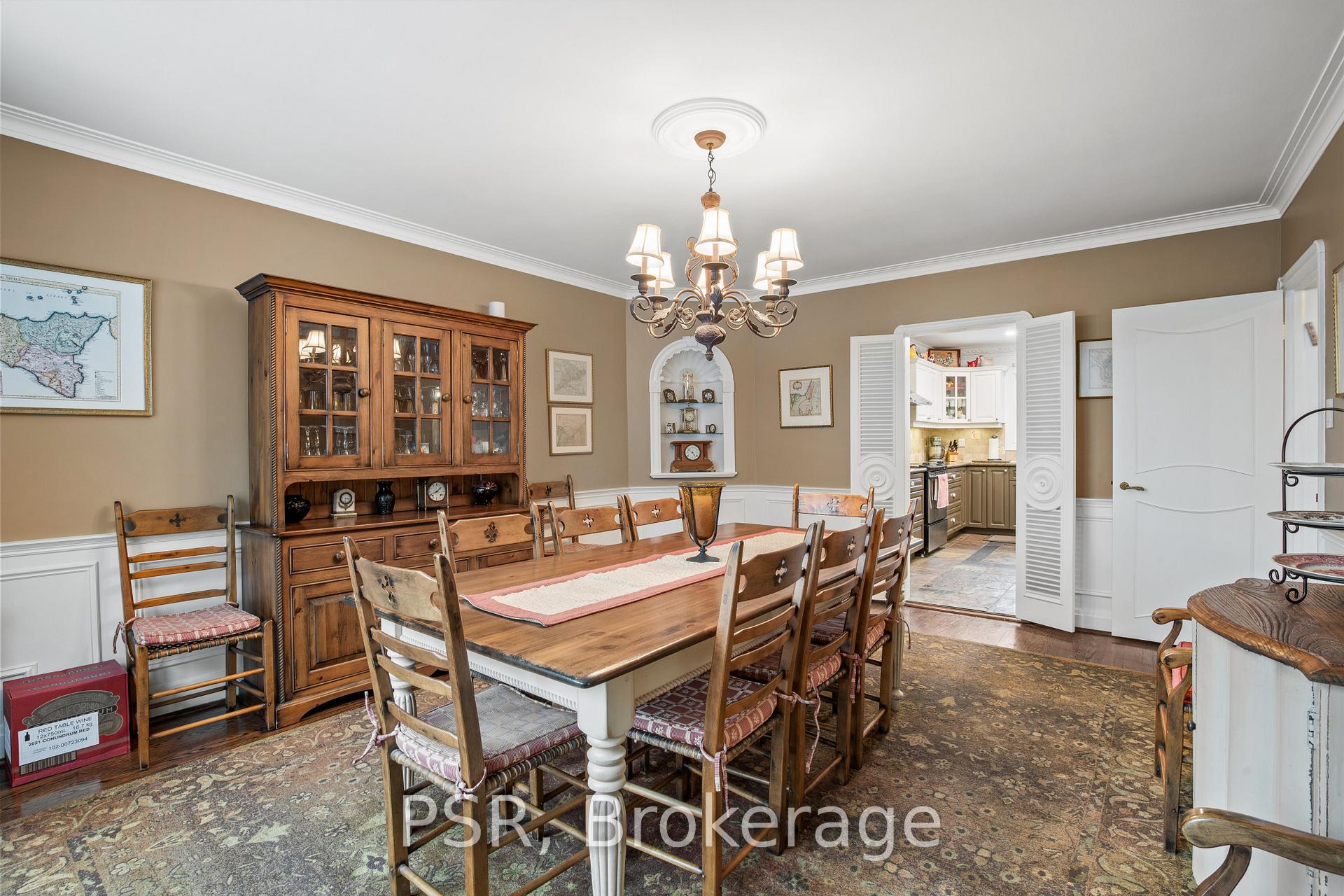 Photo 12 of 70 Ridelle Avenue, Toronto, Forest Hill North — HOMEH