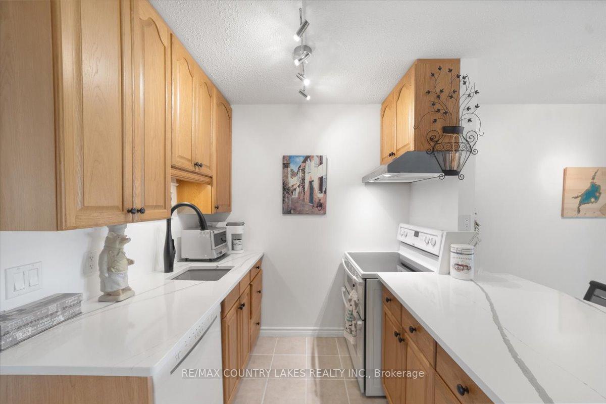 Photo 11 of Unit 9, 3 Paradise Boulevard, Ramara, Brechin — HOMEH