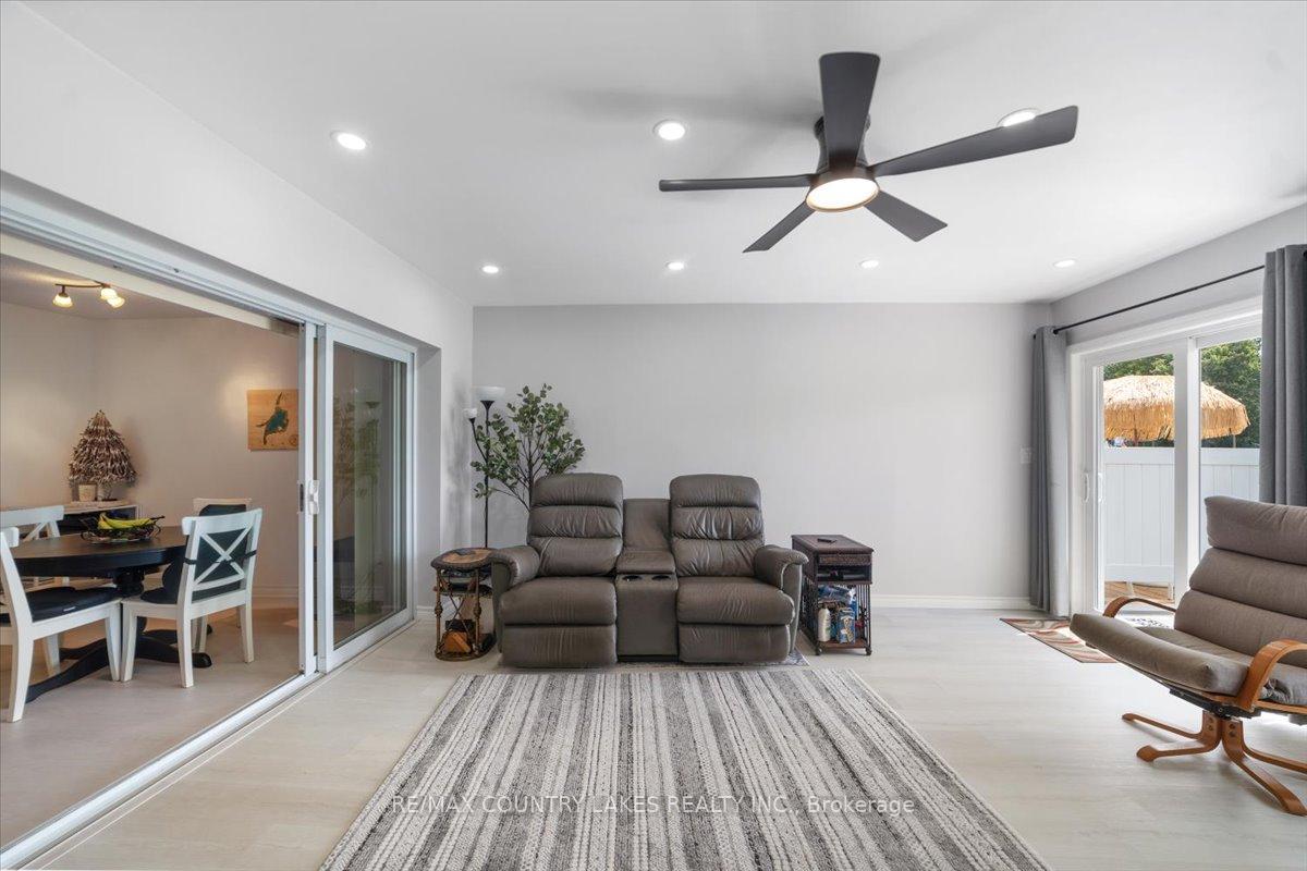 Photo 15 of Unit 9, 3 Paradise Boulevard, Ramara, Brechin — HOMEH
