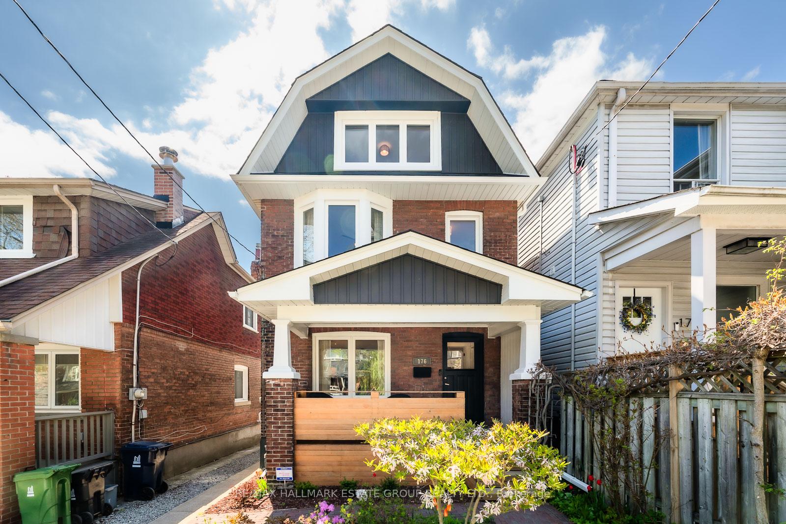 Photo 2 of 176 Golfview Avenue, Toronto, East End-Danforth — HOMEH