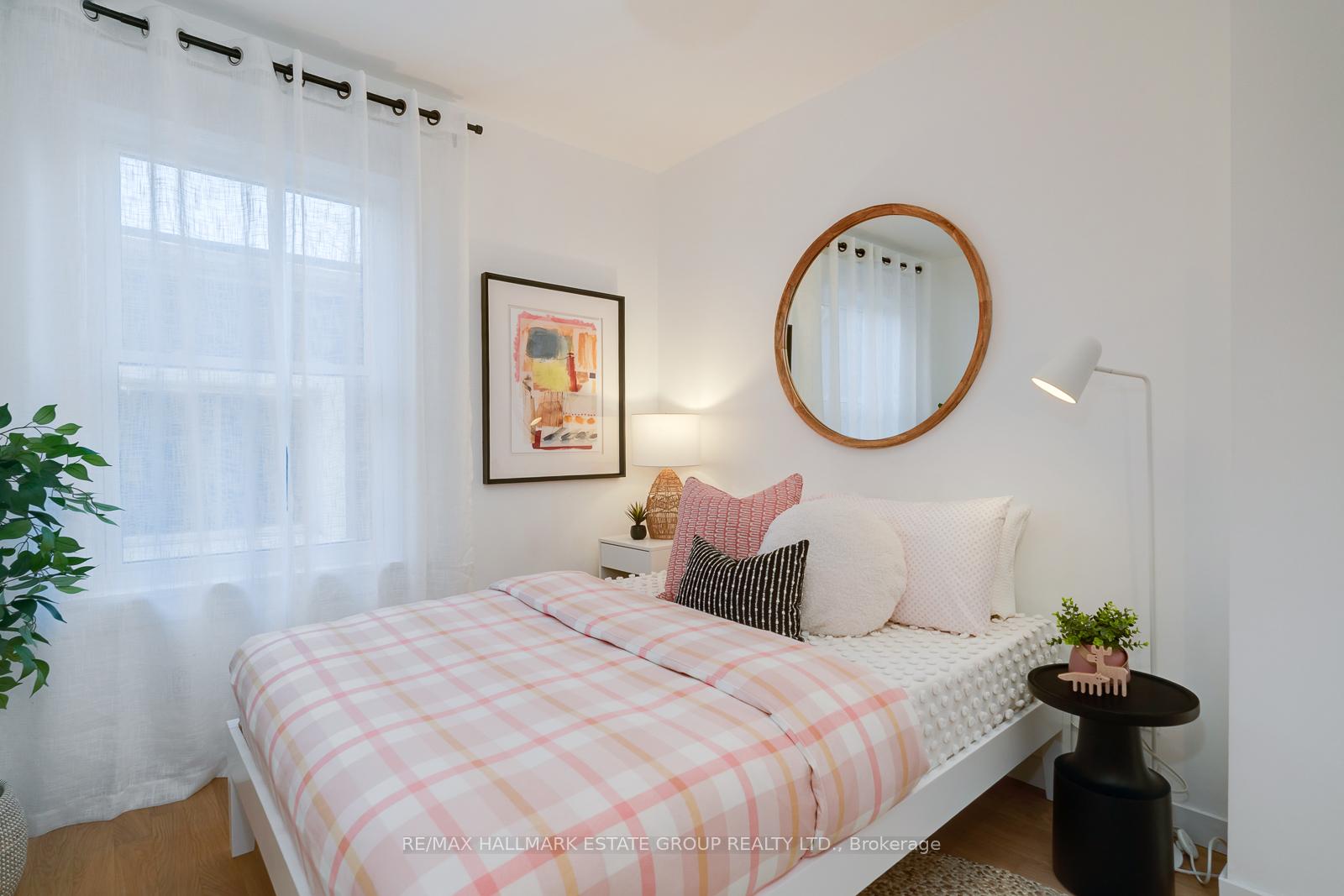Photo 21 of 176 Golfview Avenue, Toronto, East End-Danforth — HOMEH