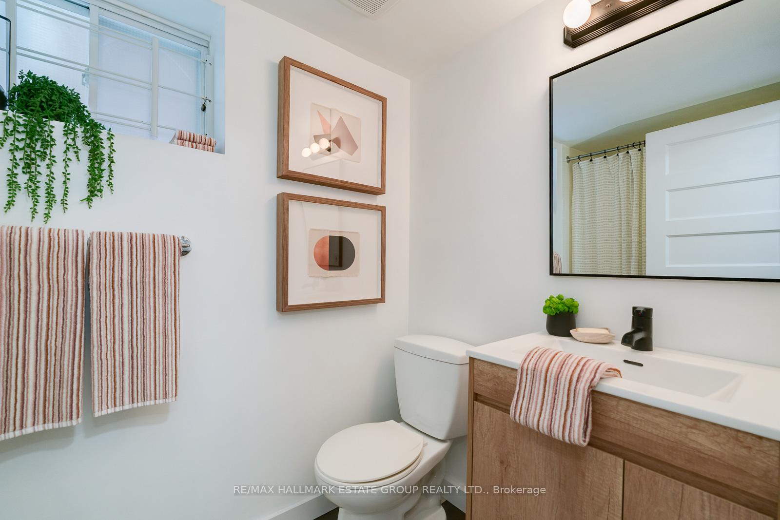 Photo 54 of 176 Golfview Avenue, Toronto, East End-Danforth — HOMEH