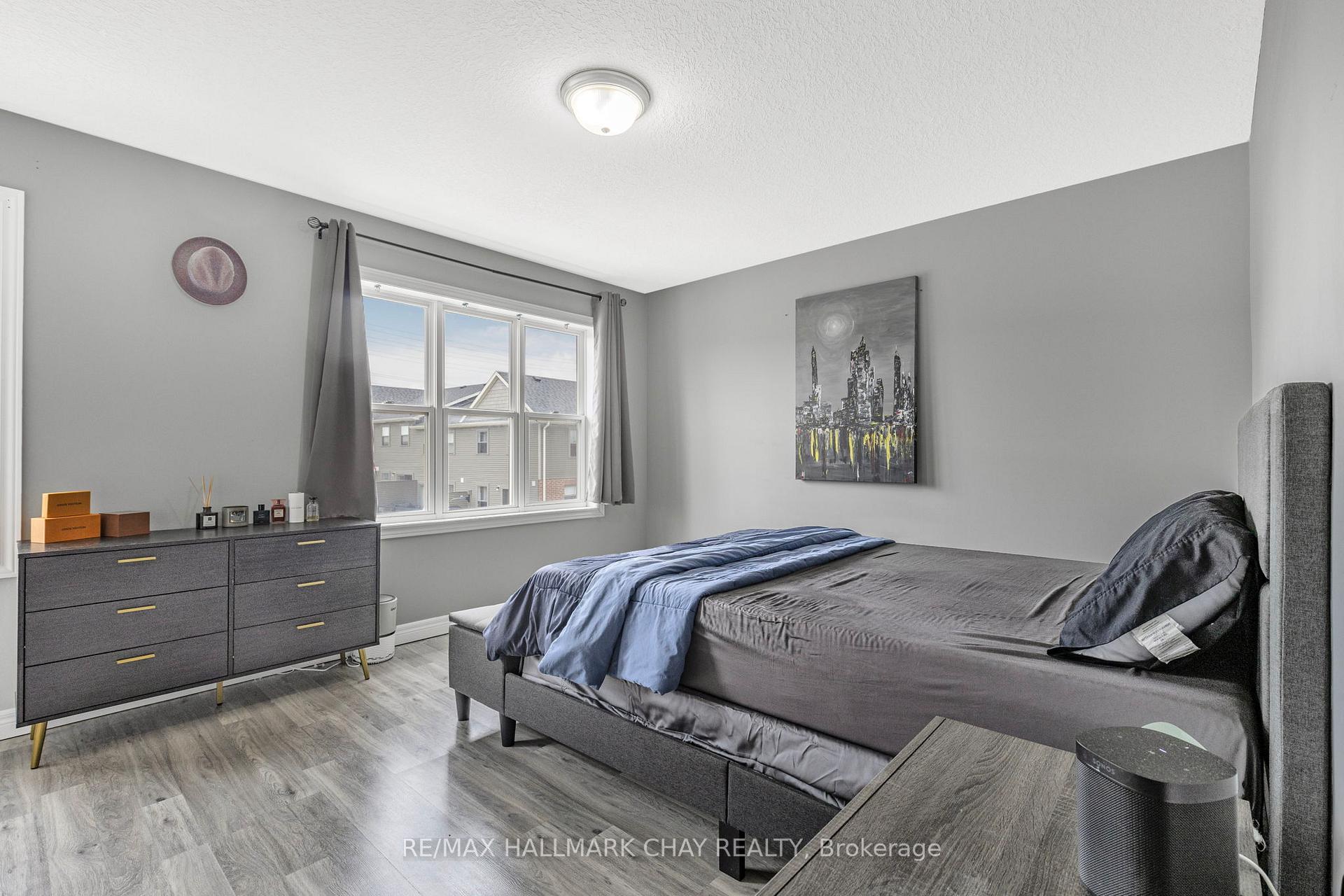 Photo 12 of Unit 6, 1 Leggott Avenue, Barrie, Painswick North — HOMEH