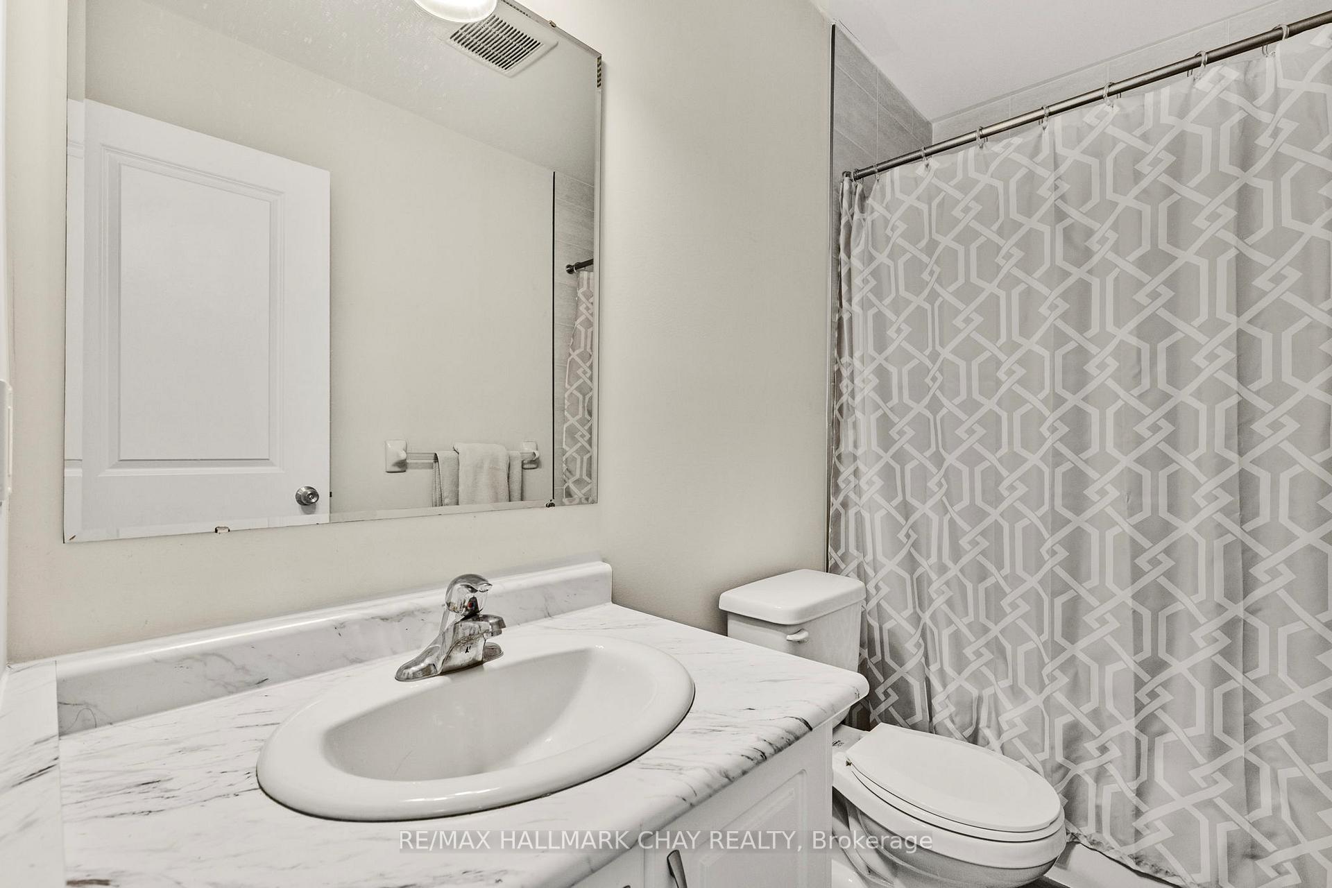 Photo 16 of Unit 6, 1 Leggott Avenue, Barrie, Painswick North — HOMEH