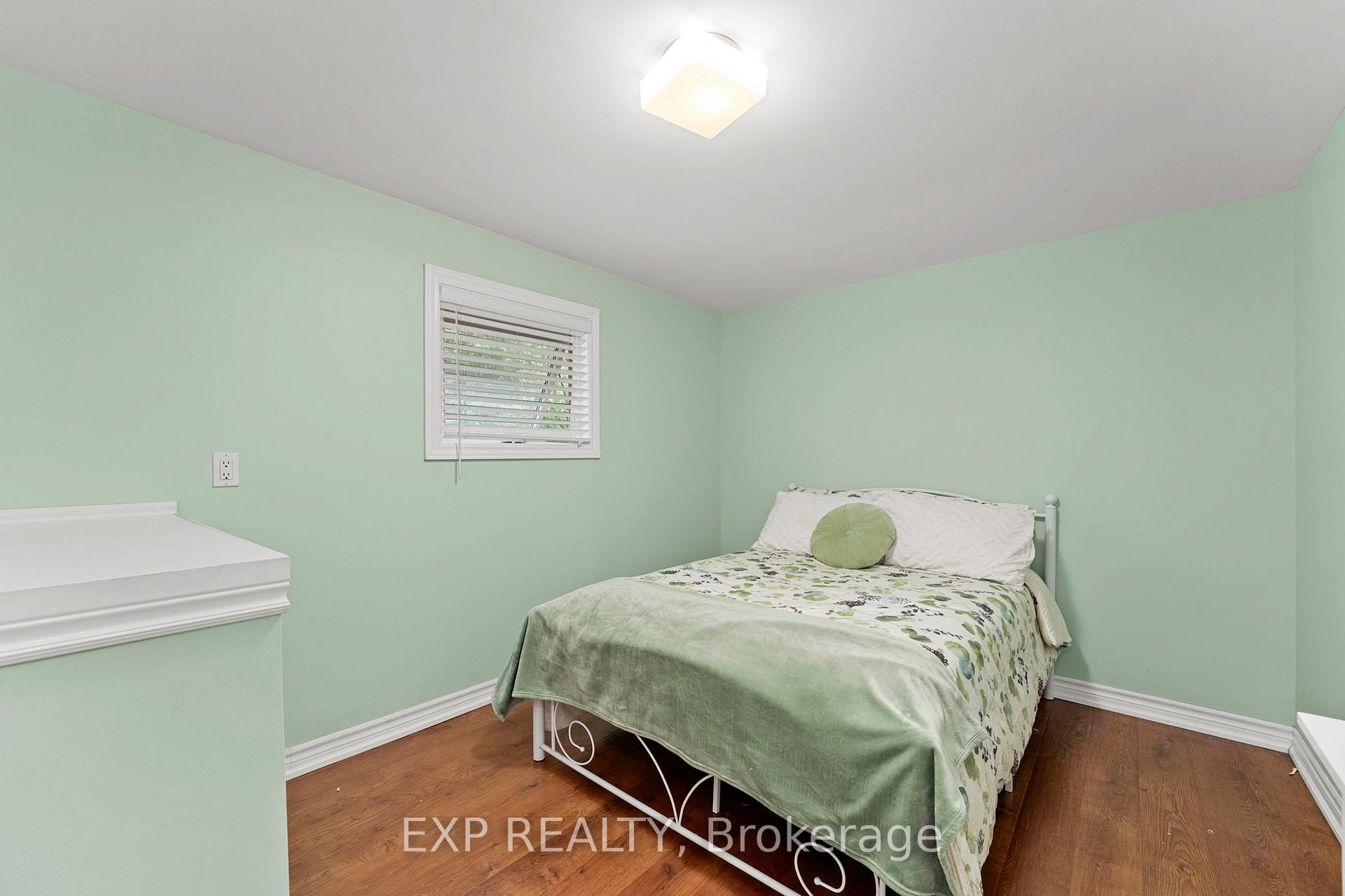 Photo 23 of 82 Ninth Street, Brock, Beaverton — HOMEH