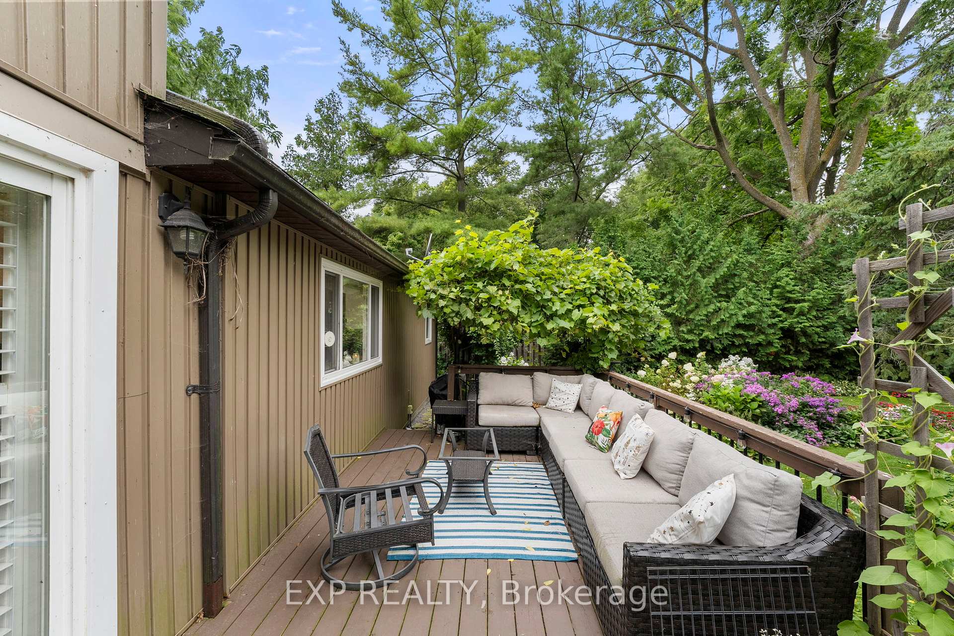 Photo 28 of 82 Ninth Street, Brock, Beaverton — HOMEH
