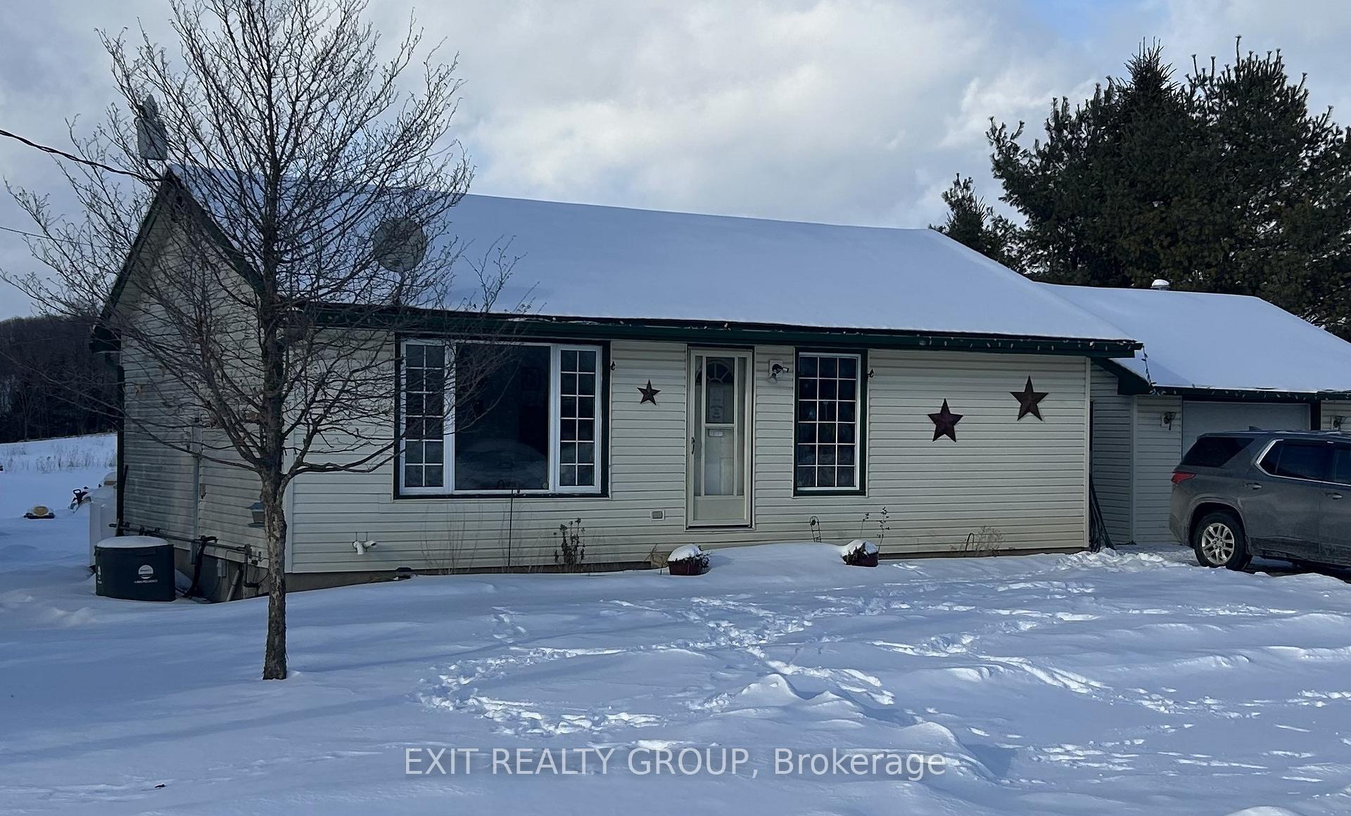 Photo 1 of 138 Boundary Road, Belleville, Thurlow Ward — HOMEH