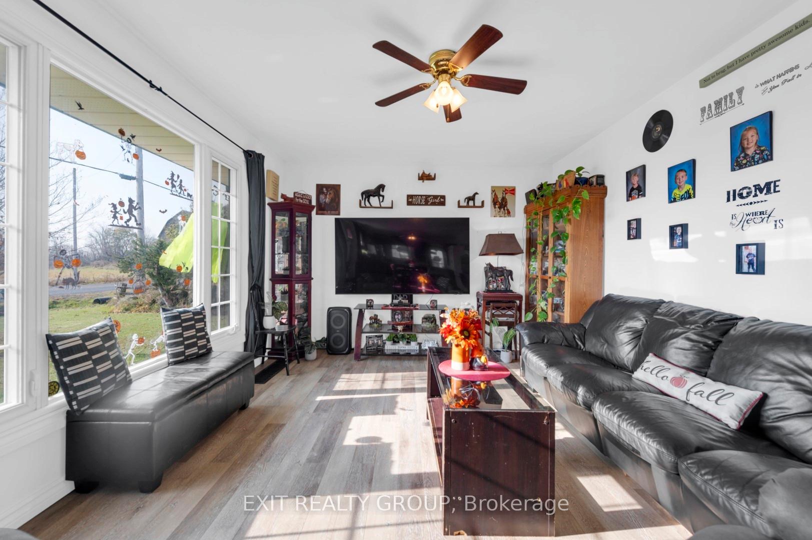 Photo 8 of 138 Boundary Road, Belleville, Thurlow Ward — HOMEH