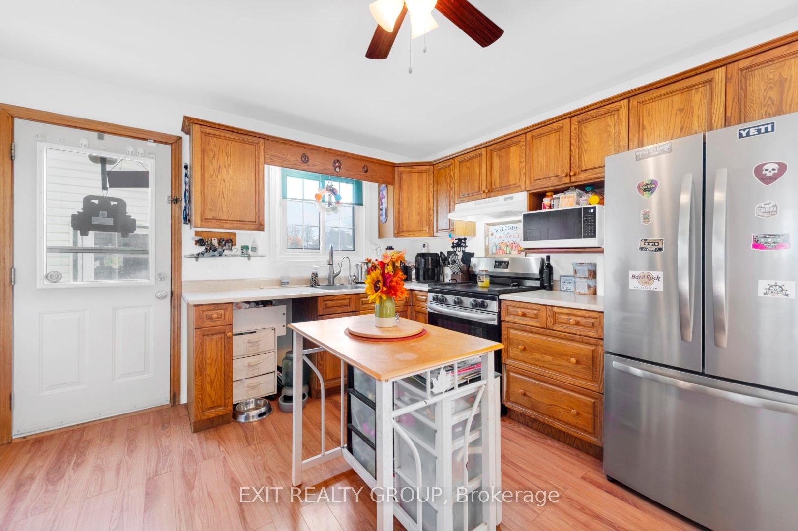 Photo 13 of 138 Boundary Road, Belleville, Thurlow Ward — HOMEH