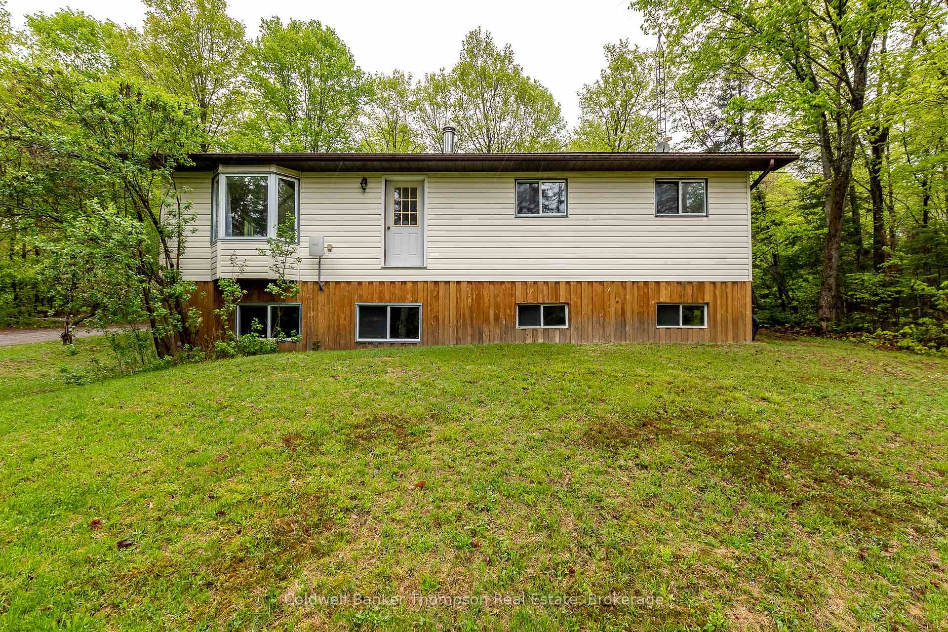 Photo 2 of 830 Deer Lake Road, Perry, Emsdale — HOMEH