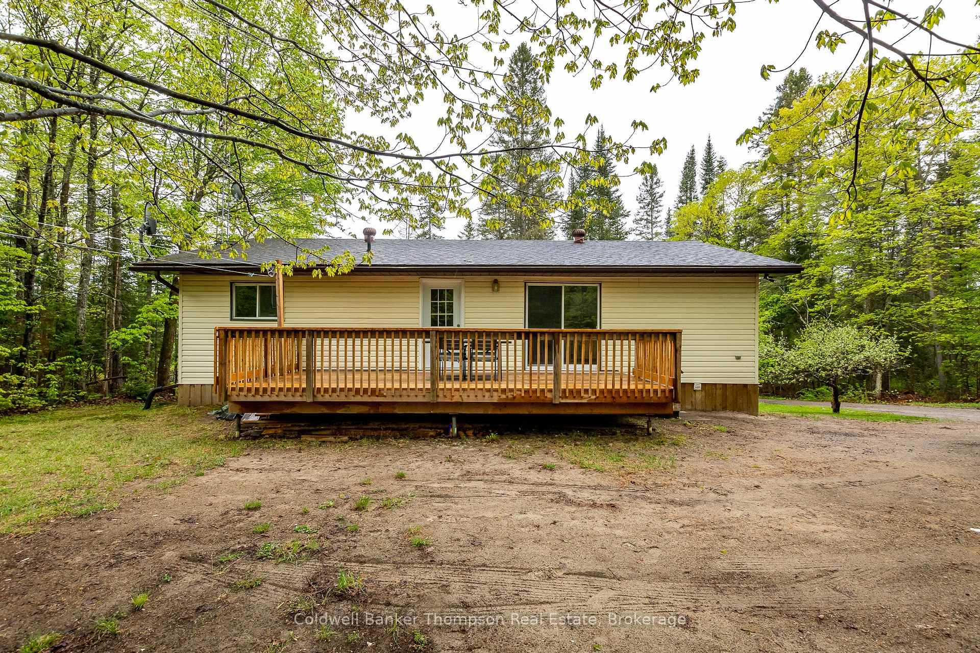 Photo 4 of 830 Deer Lake Road, Perry, Emsdale — HOMEH