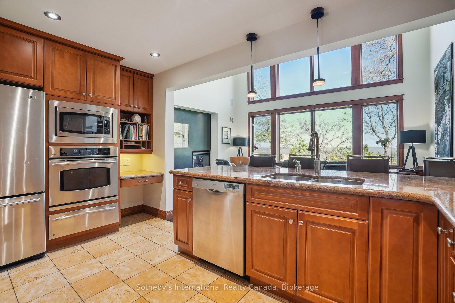 Photo 16 of 534 Scenic Drive, Hamilton, Westcliffe — HOMEH