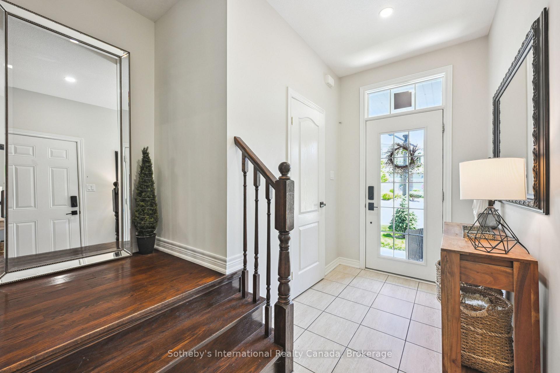 Photo 24 of Unit 7, 39 Raymond Road, Hamilton, Meadowlands — HOMEH