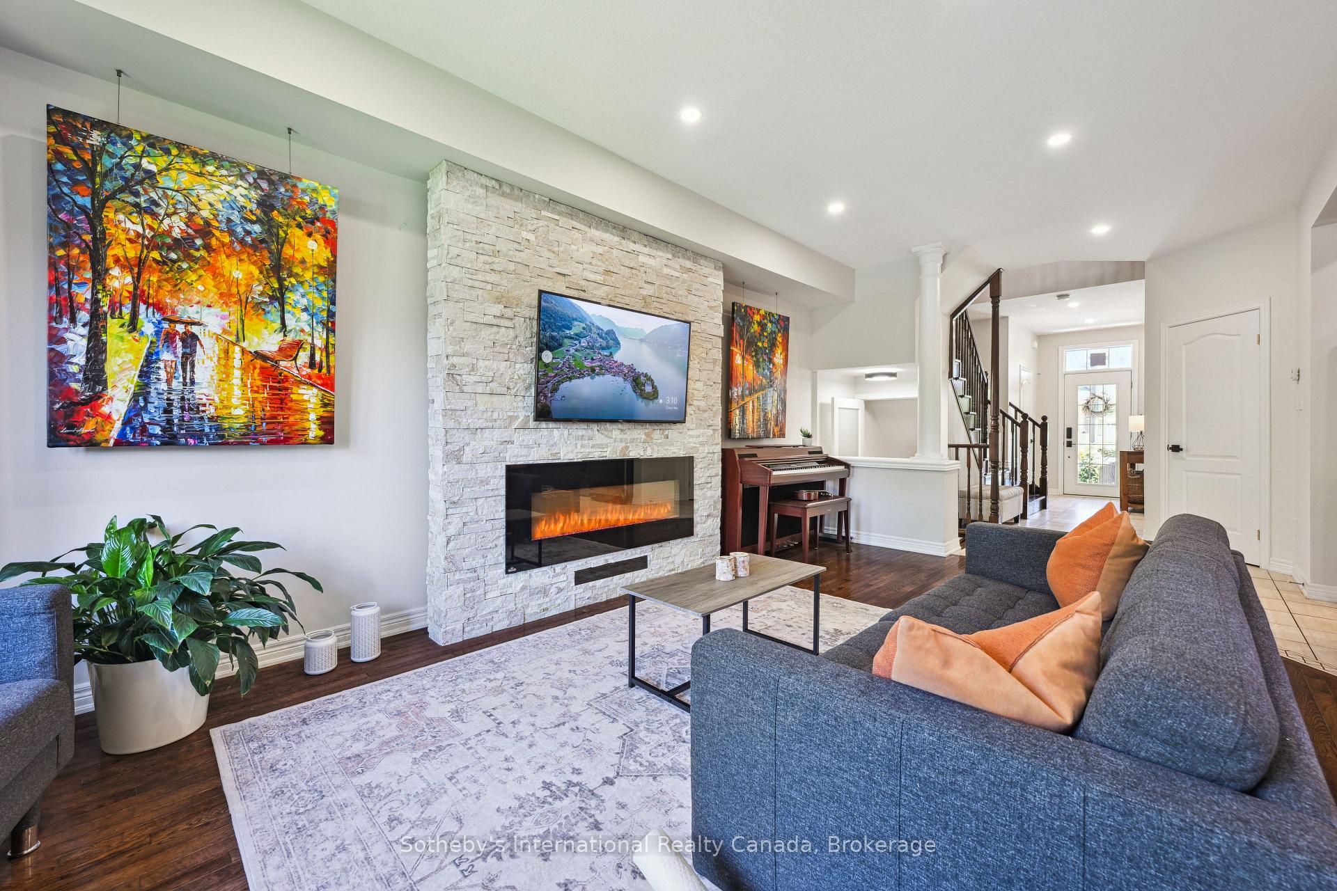 Photo 27 of Unit 7, 39 Raymond Road, Hamilton, Meadowlands — HOMEH