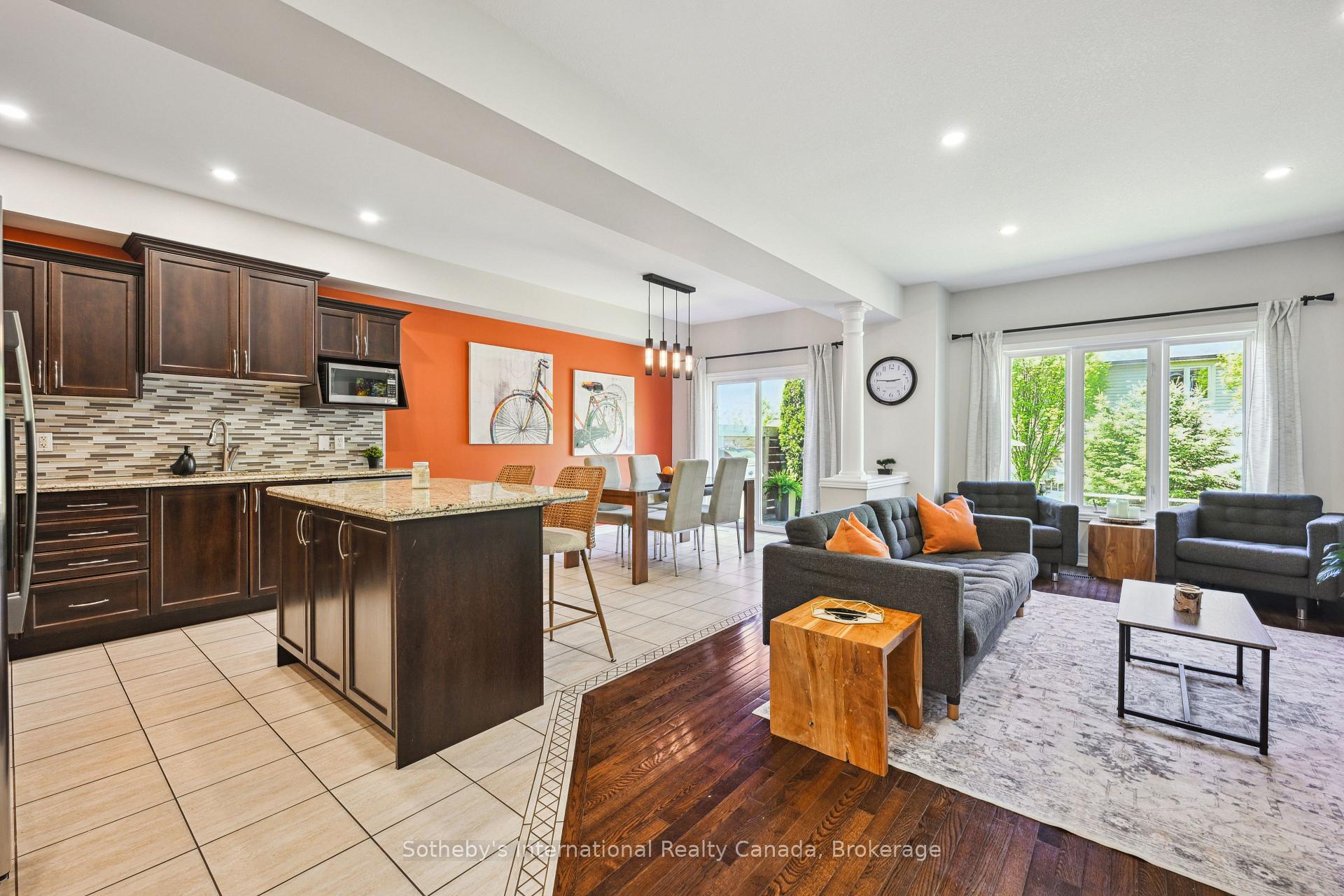 Photo 28 of Unit 7, 39 Raymond Road, Hamilton, Meadowlands — HOMEH