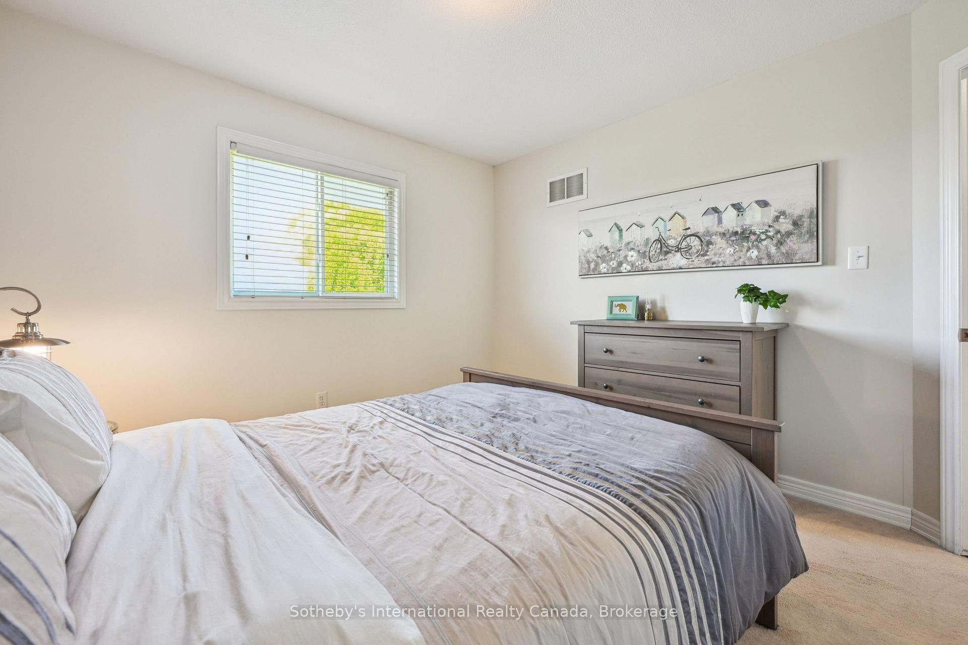 Photo 54 of Unit 7, 39 Raymond Road, Hamilton, Meadowlands — HOMEH