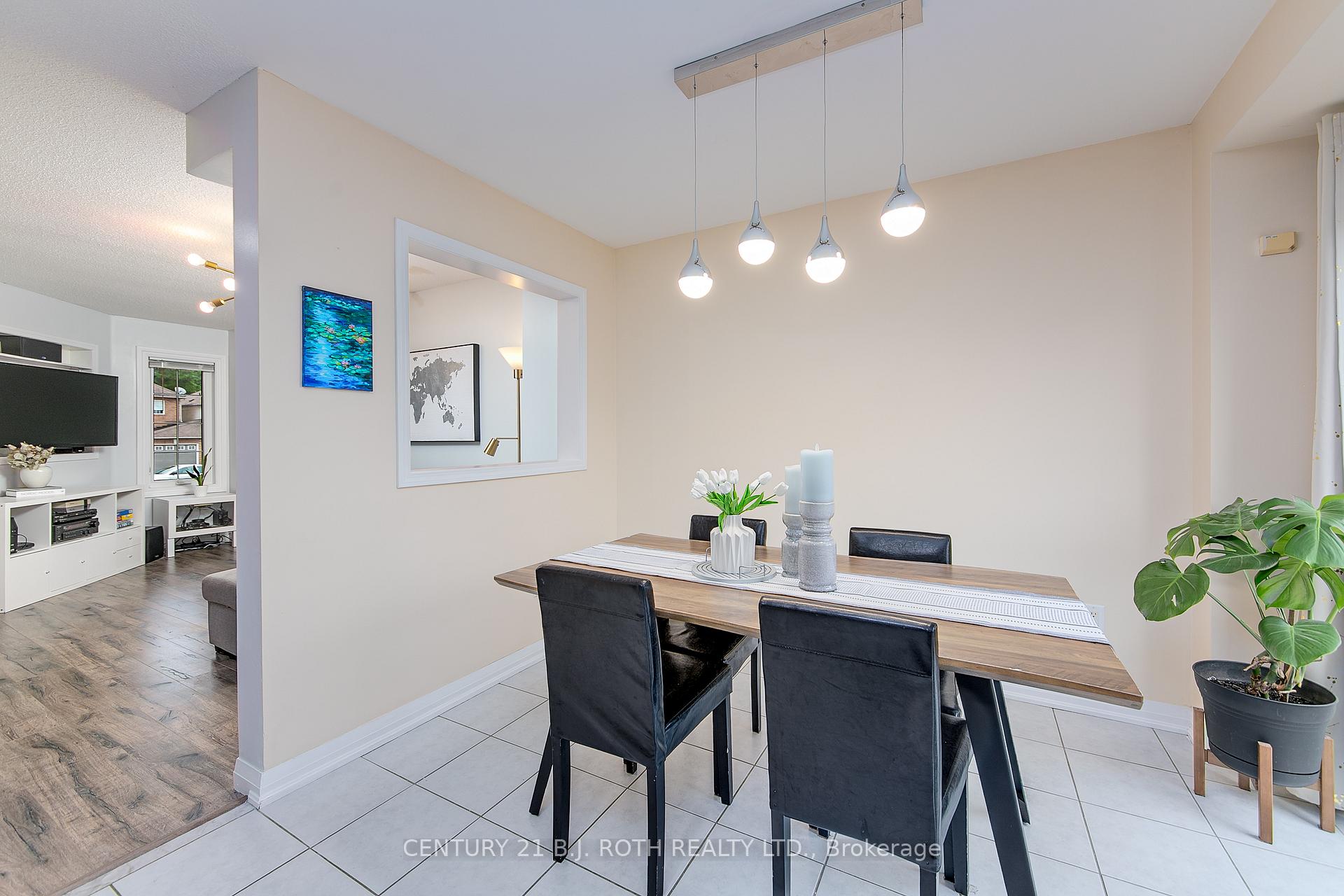 Photo 9 of 93 Hawthorne Crescent, Barrie, Ardagh — HOMEH