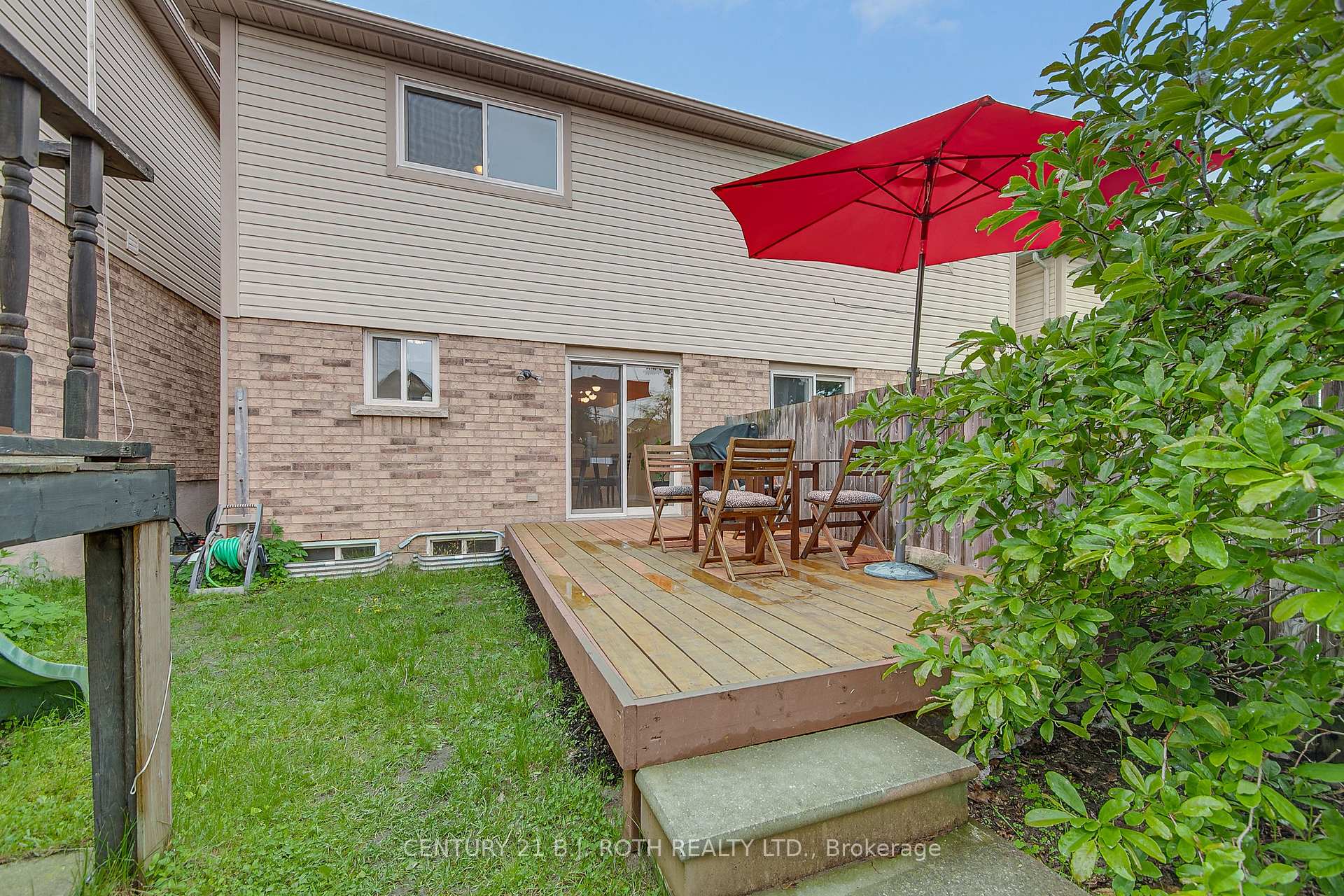 Photo 24 of 93 Hawthorne Crescent, Barrie, Ardagh — HOMEH