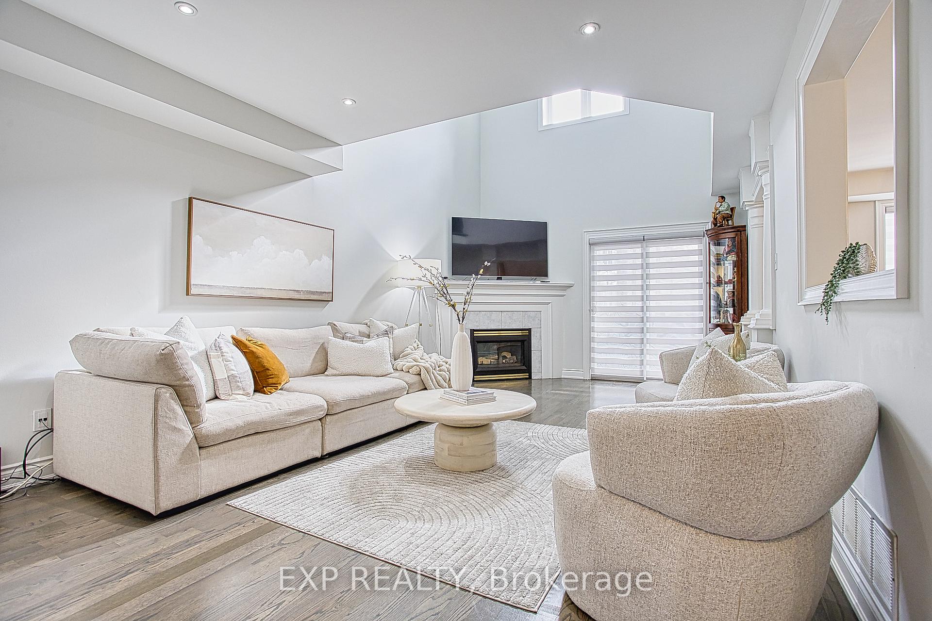 Photo 5 of 41 Aspen Drive, Grimsby, Grimsby West — HOMEH