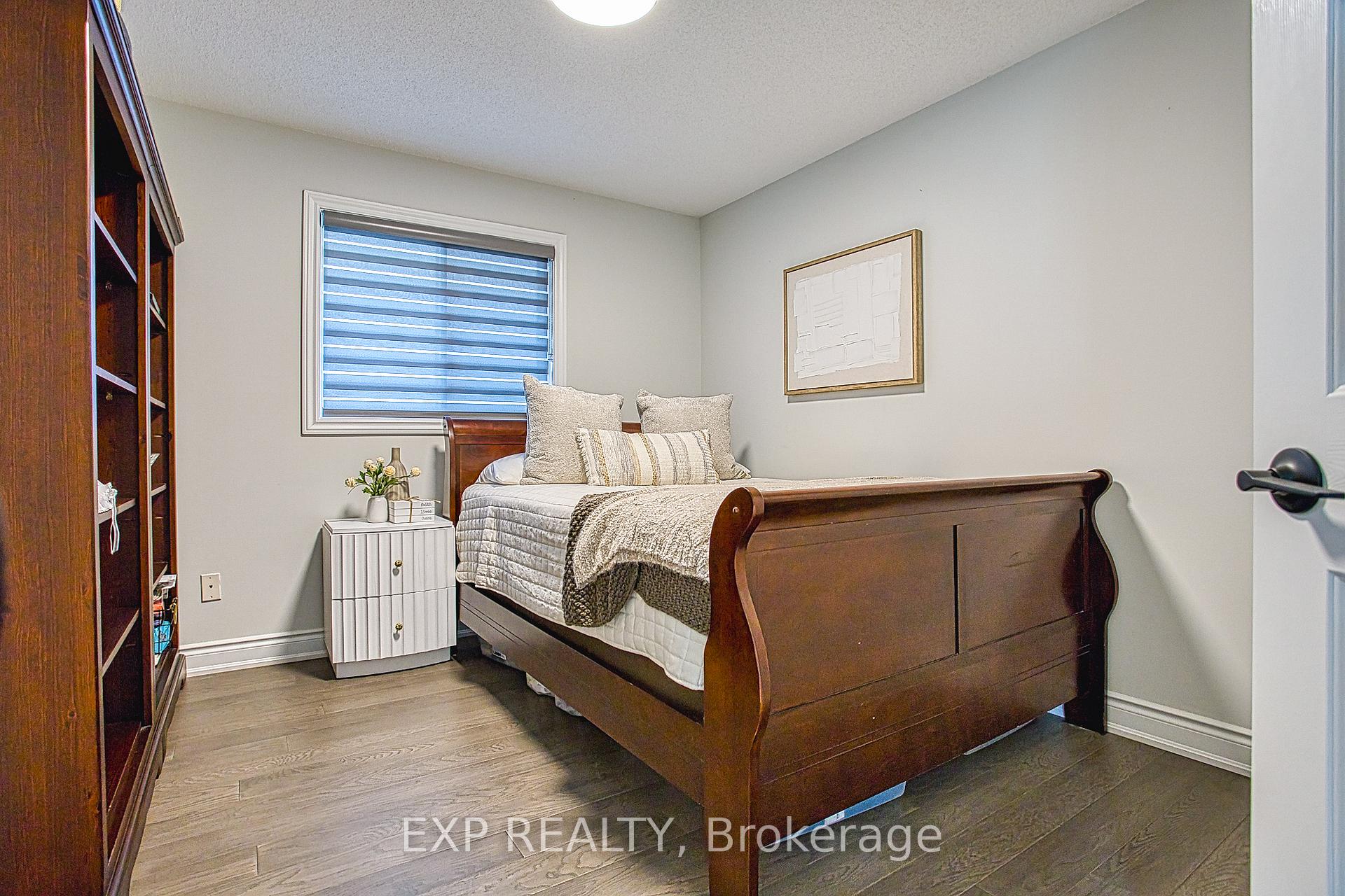 Photo 24 of 41 Aspen Drive, Grimsby, Grimsby West — HOMEH