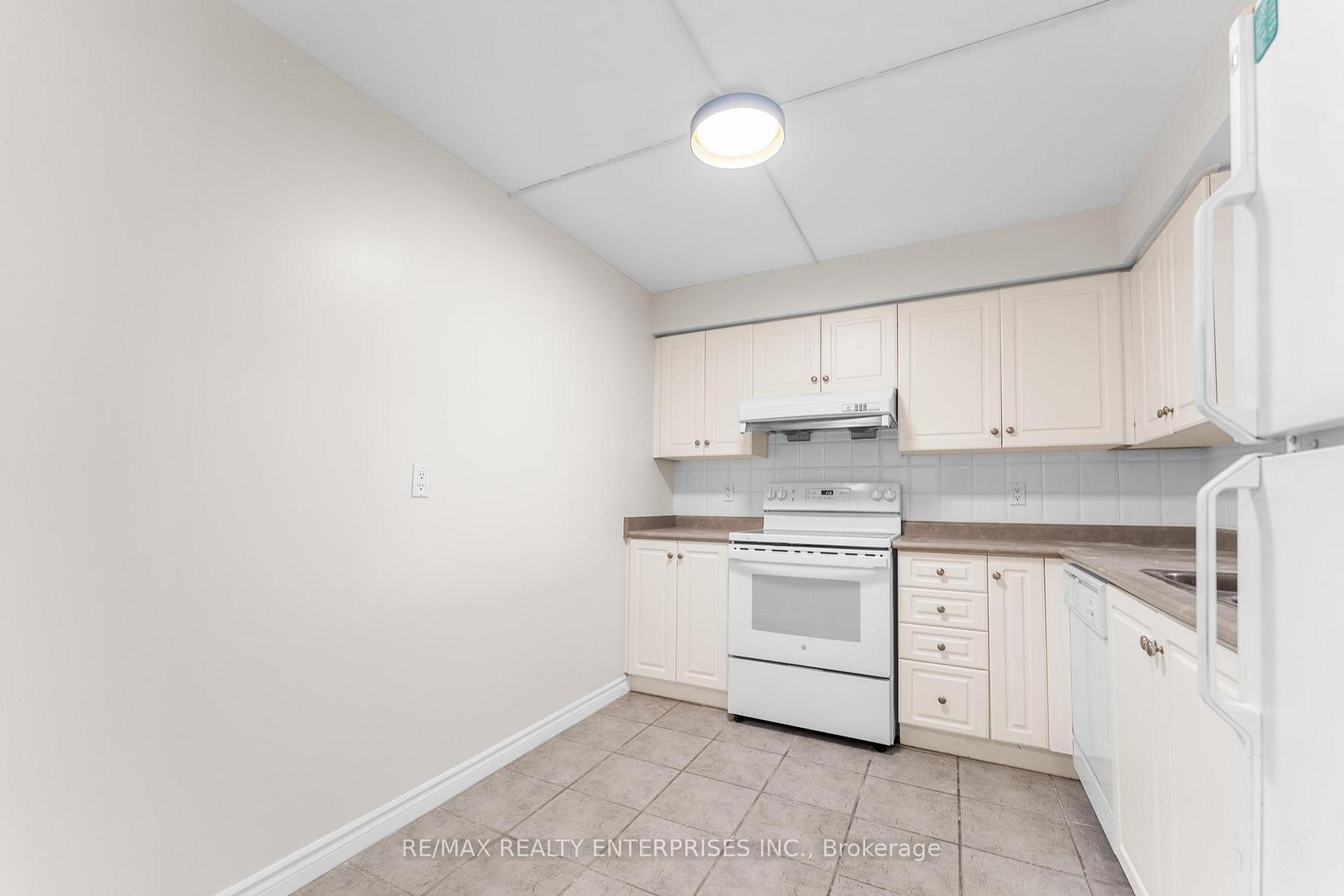 Photo 10 of Unit 607, 228 Bonis Avenue, Scarborough, Tam O'Shanter-Sullivan — HOMEH