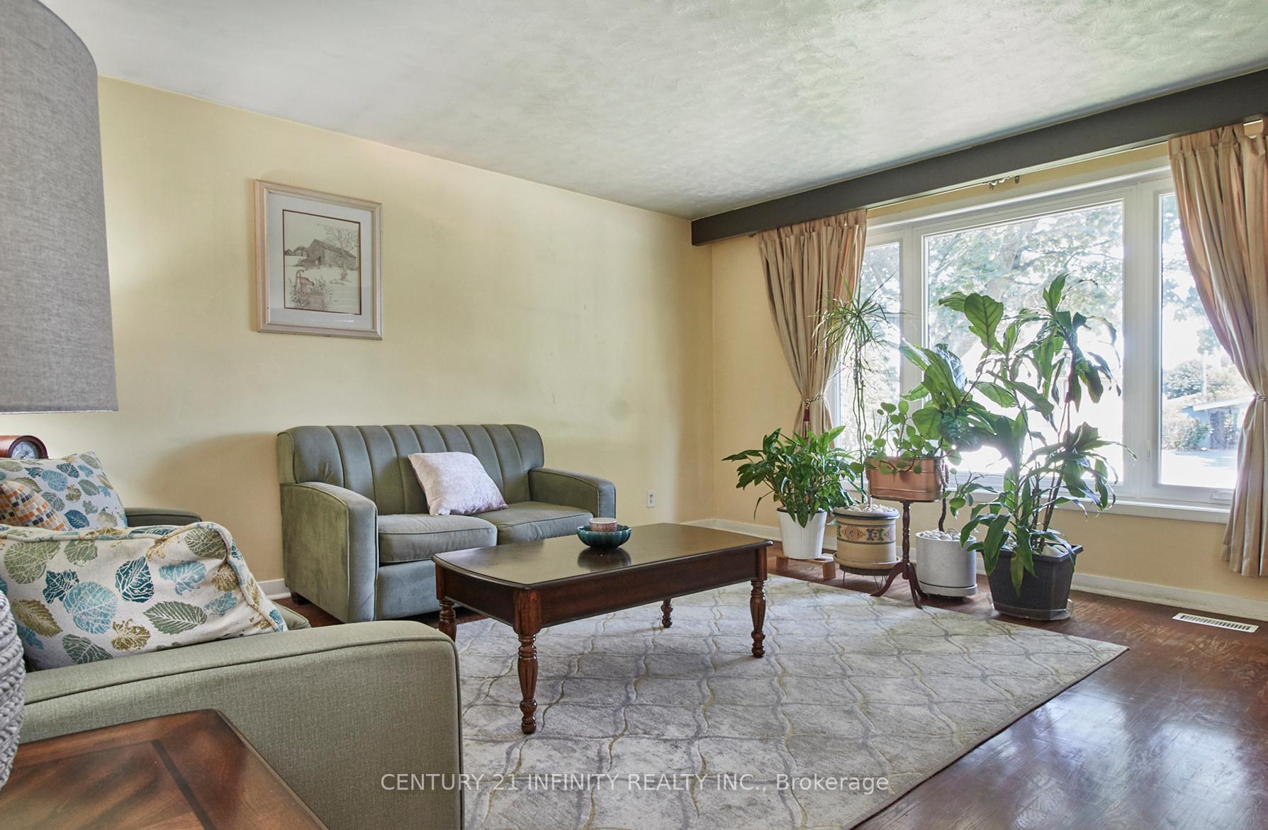 Photo 25 of 868 Antonio Street, Pickering, Bay Ridges — HOMEH