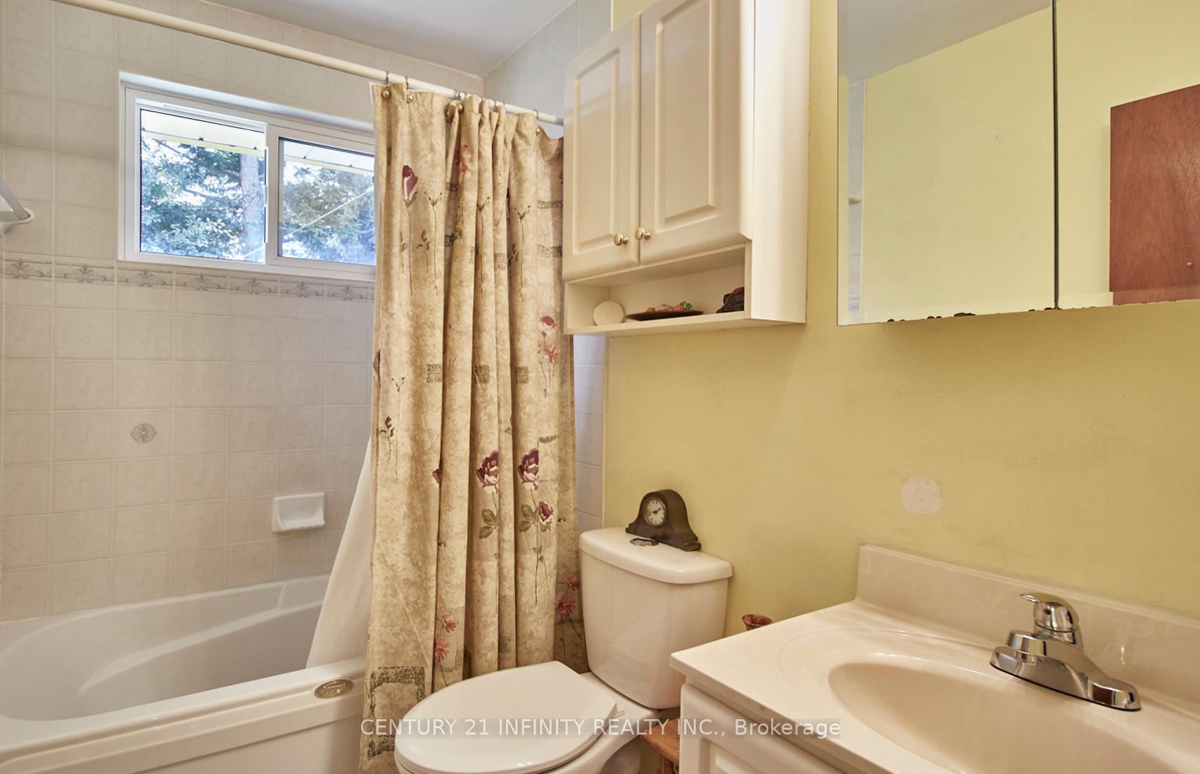 Photo 38 of 868 Antonio Street, Pickering, Bay Ridges — HOMEH