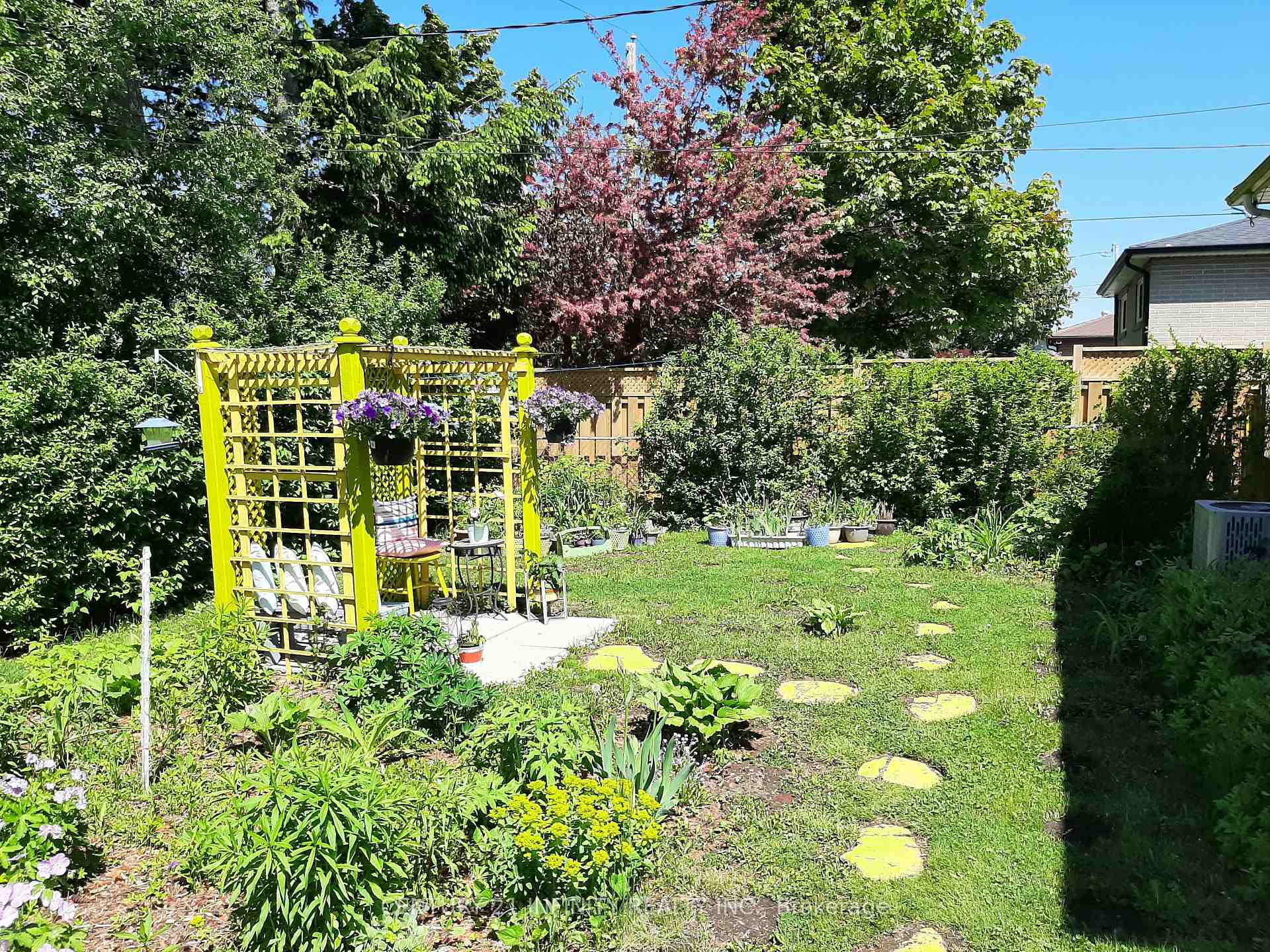Photo 46 of 868 Antonio Street, Pickering, Bay Ridges — HOMEH