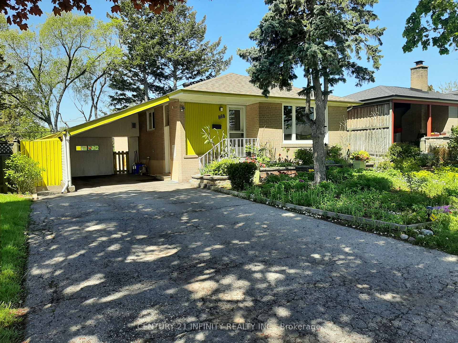 Photo 4 of 868 Antonio Street, Pickering, Bay Ridges — HOMEH