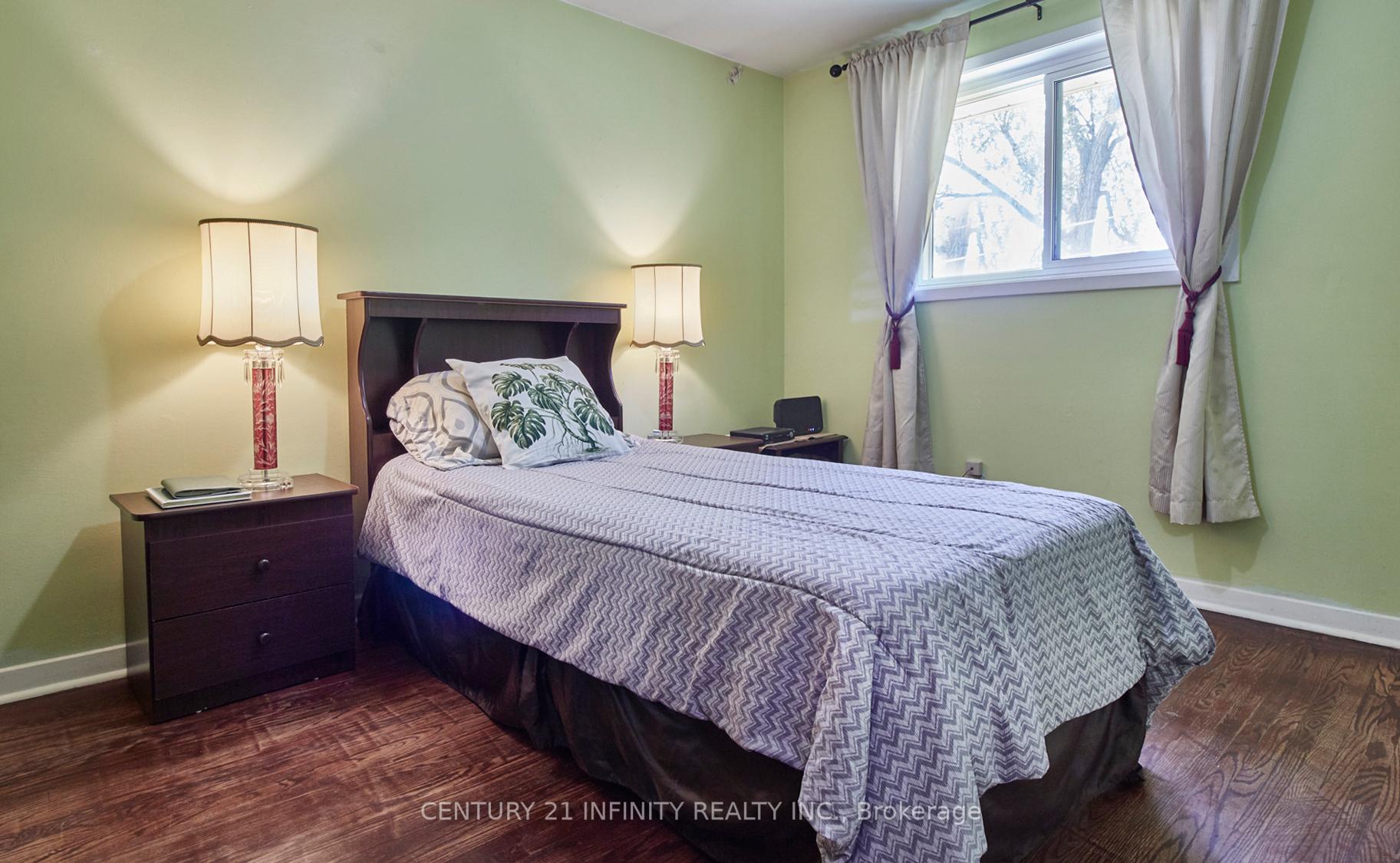 Photo 17 of 868 Antonio Street, Pickering, Bay Ridges — HOMEH