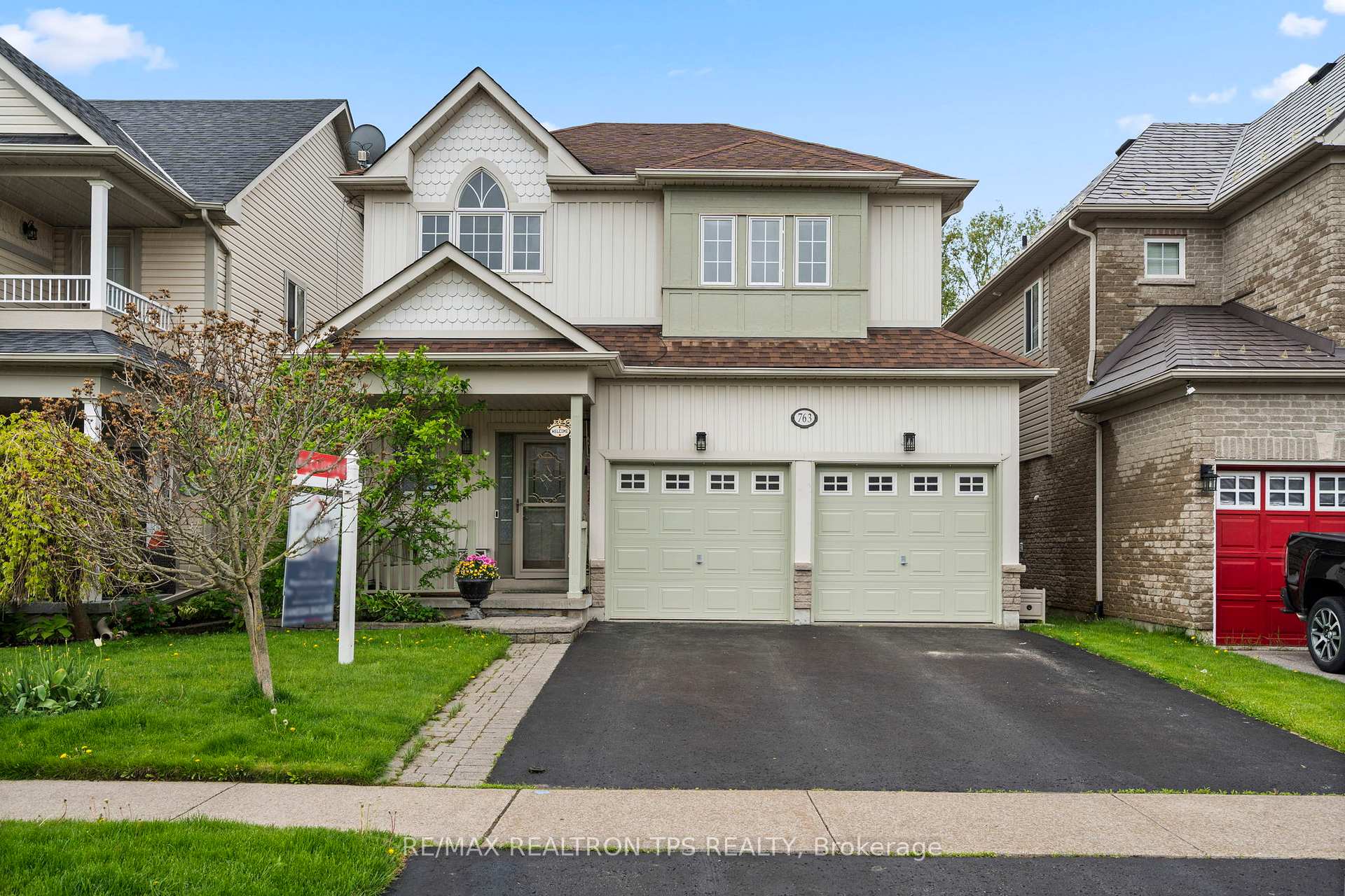Front of 763 Greystone Court