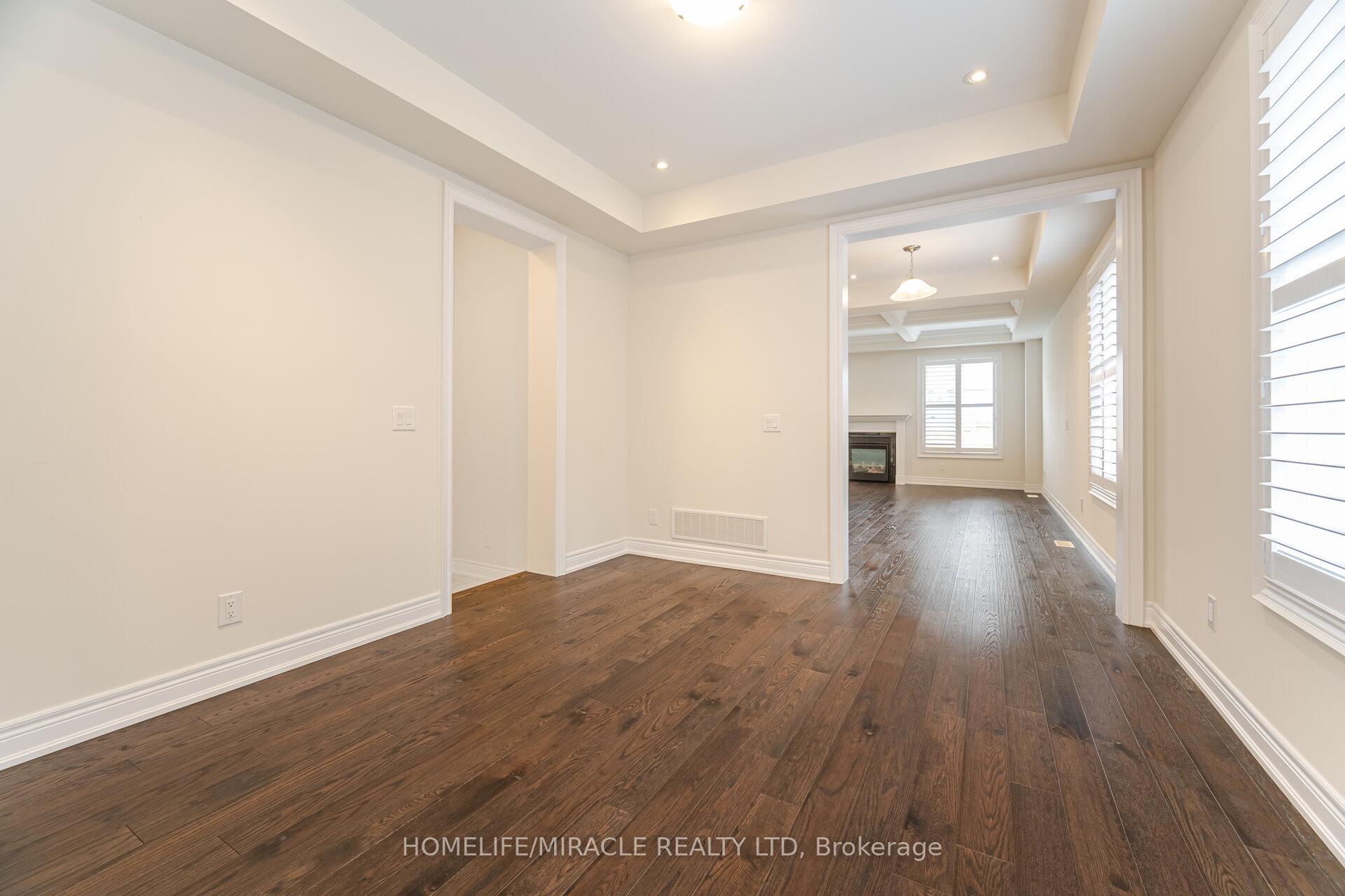 Photo 5 of 30 Gillivary Drive, Whitby, Rural Whitby — HOMEH