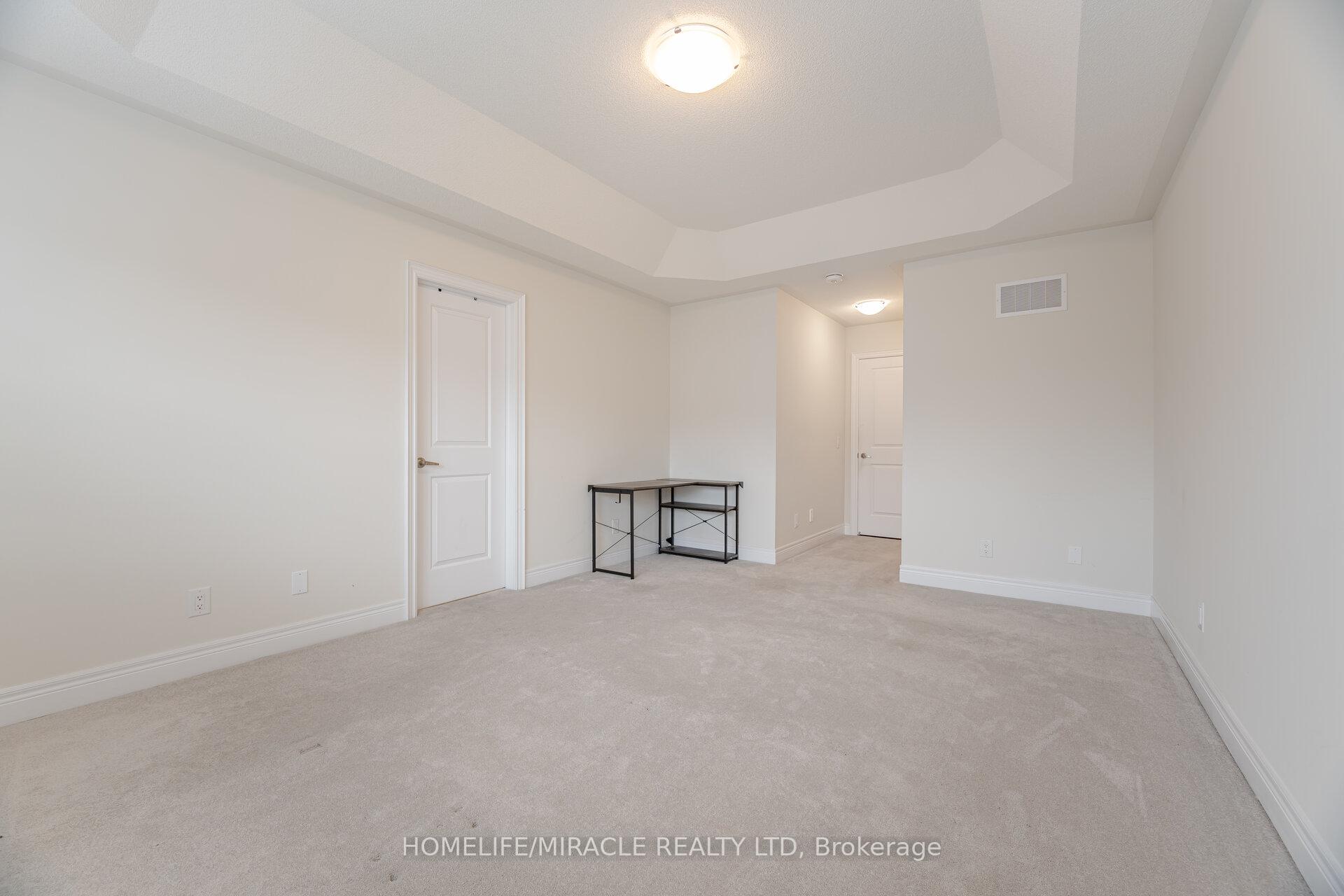 Photo 19 of 30 Gillivary Drive, Whitby, Rural Whitby — HOMEH