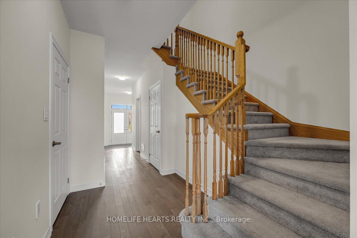 Photo 5 of Unit #11, 166 Deerpath Drive, Guelph, Willow West/Sugarbush/West Acres — HOMEH