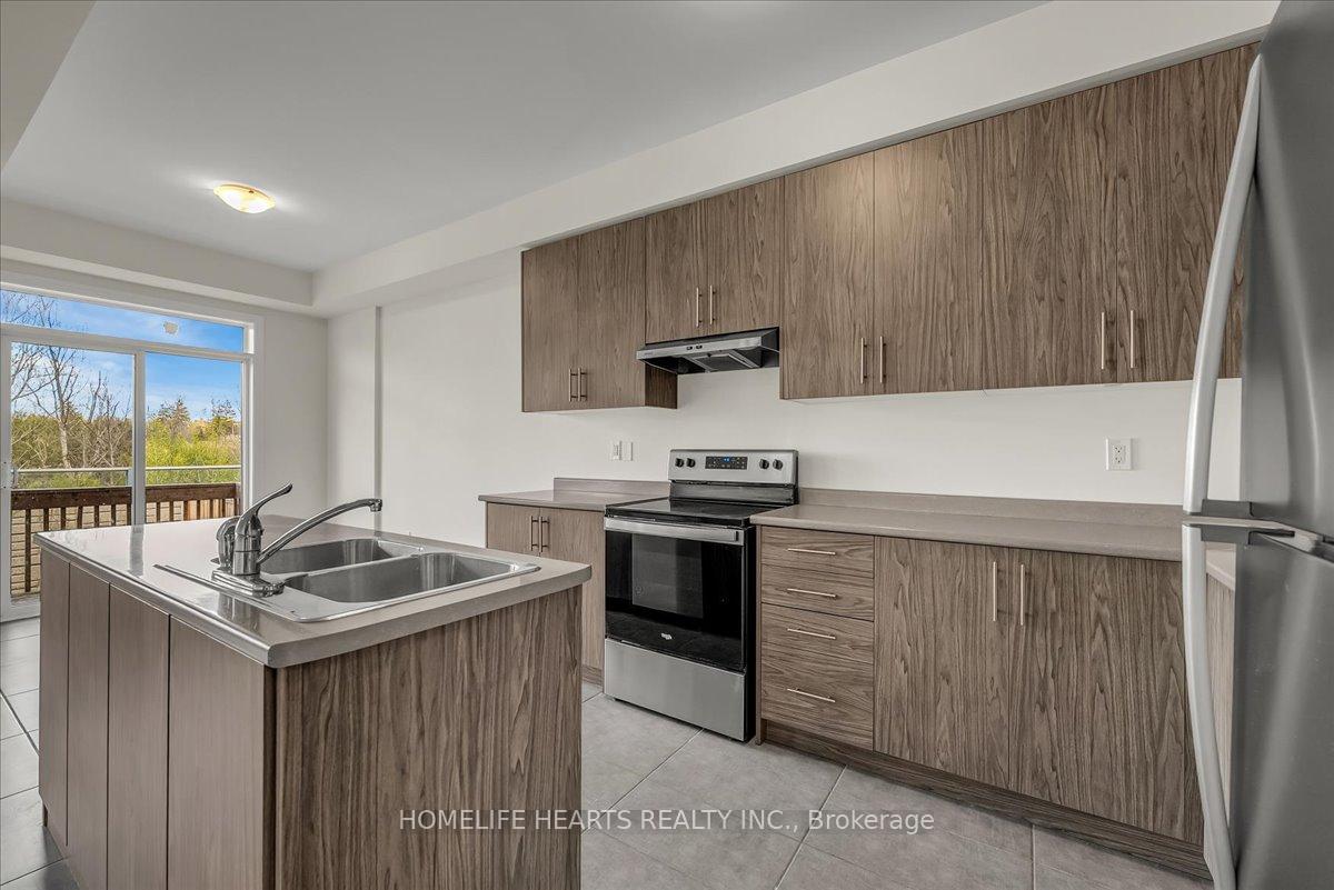 Photo 12 of Unit #11, 166 Deerpath Drive, Guelph, Willow West/Sugarbush/West Acres — HOMEH