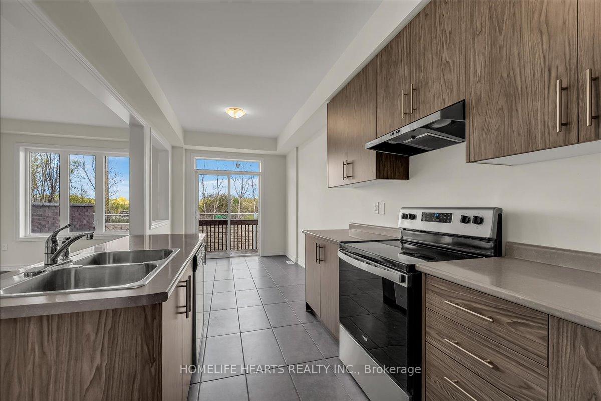 Photo 13 of Unit #11, 166 Deerpath Drive, Guelph, Willow West/Sugarbush/West Acres — HOMEH