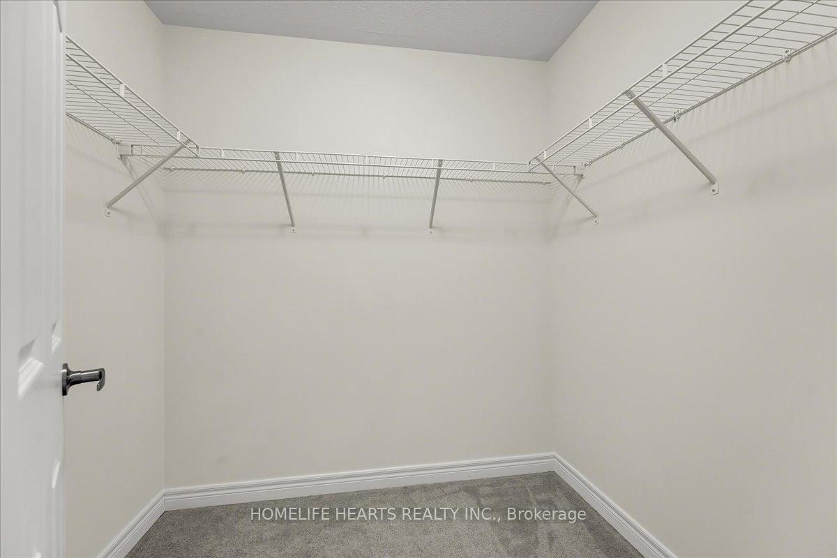 Photo 32 of Unit #11, 166 Deerpath Drive, Guelph, Willow West/Sugarbush/West Acres — HOMEH